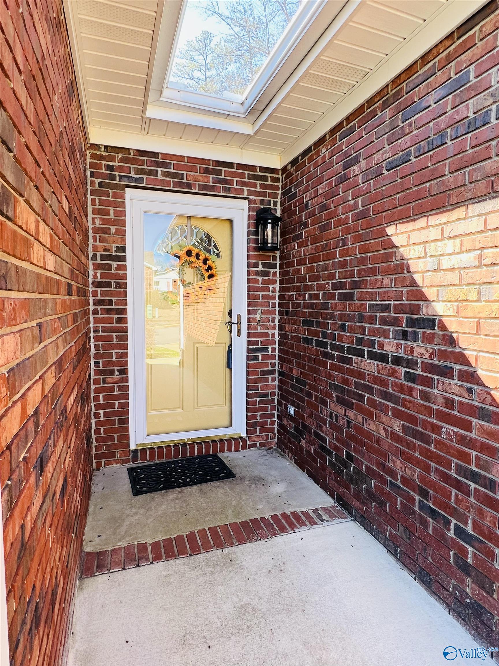 2605 Oak Village Drive