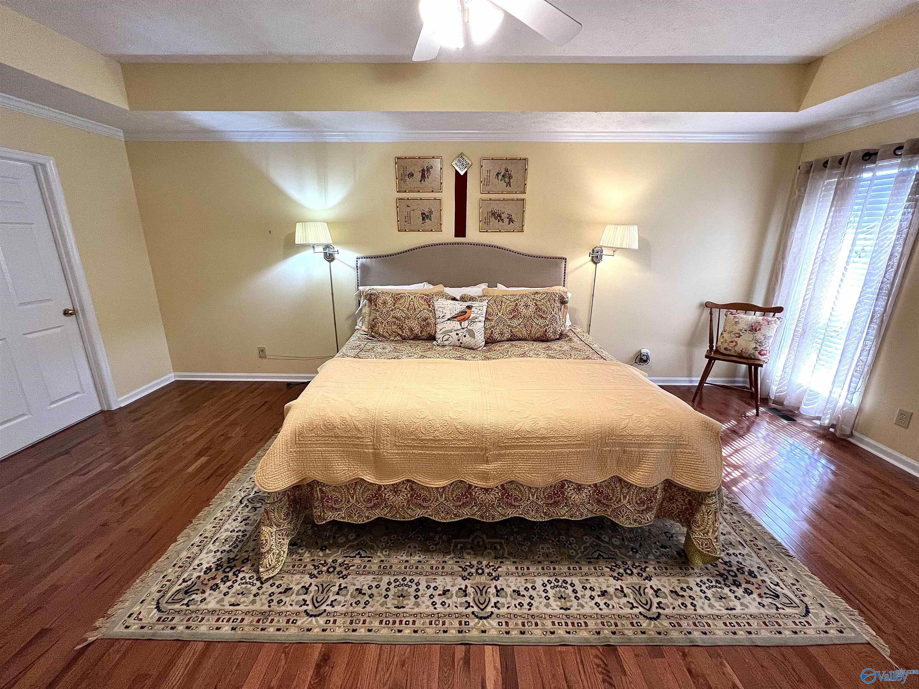 2605 Oak Village Drive