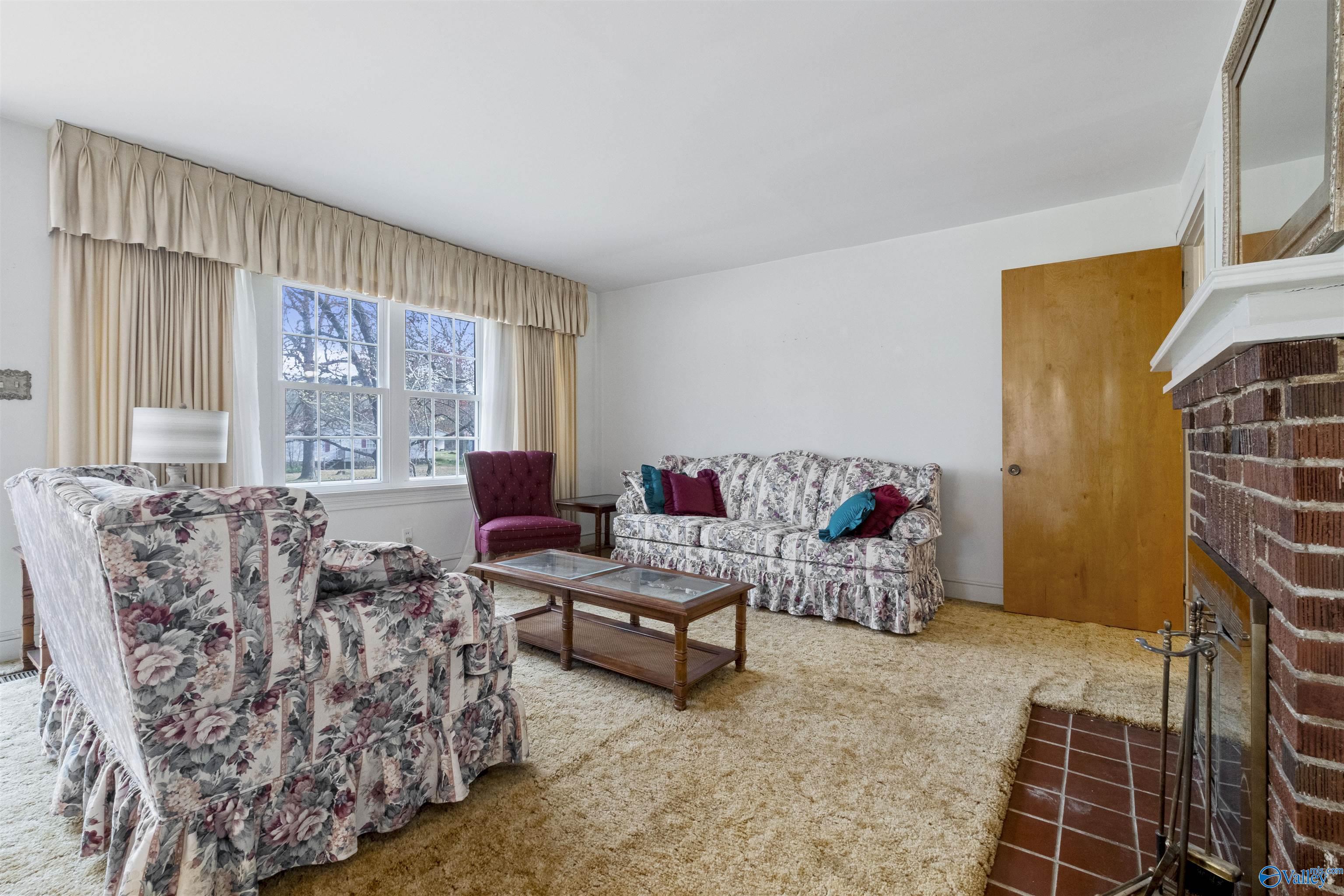 405 Lonesome Bend Road