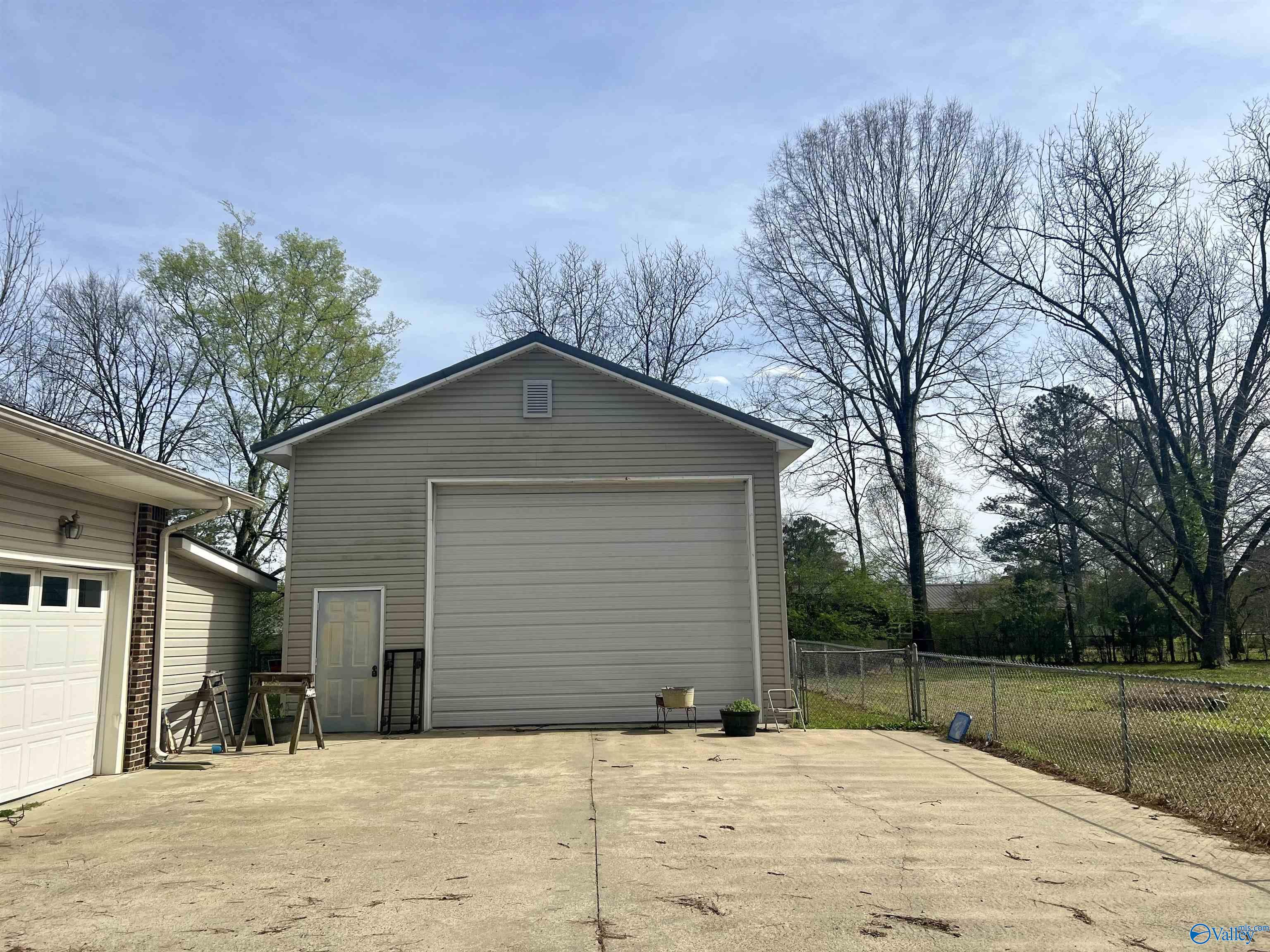 1365 Steele Station Road