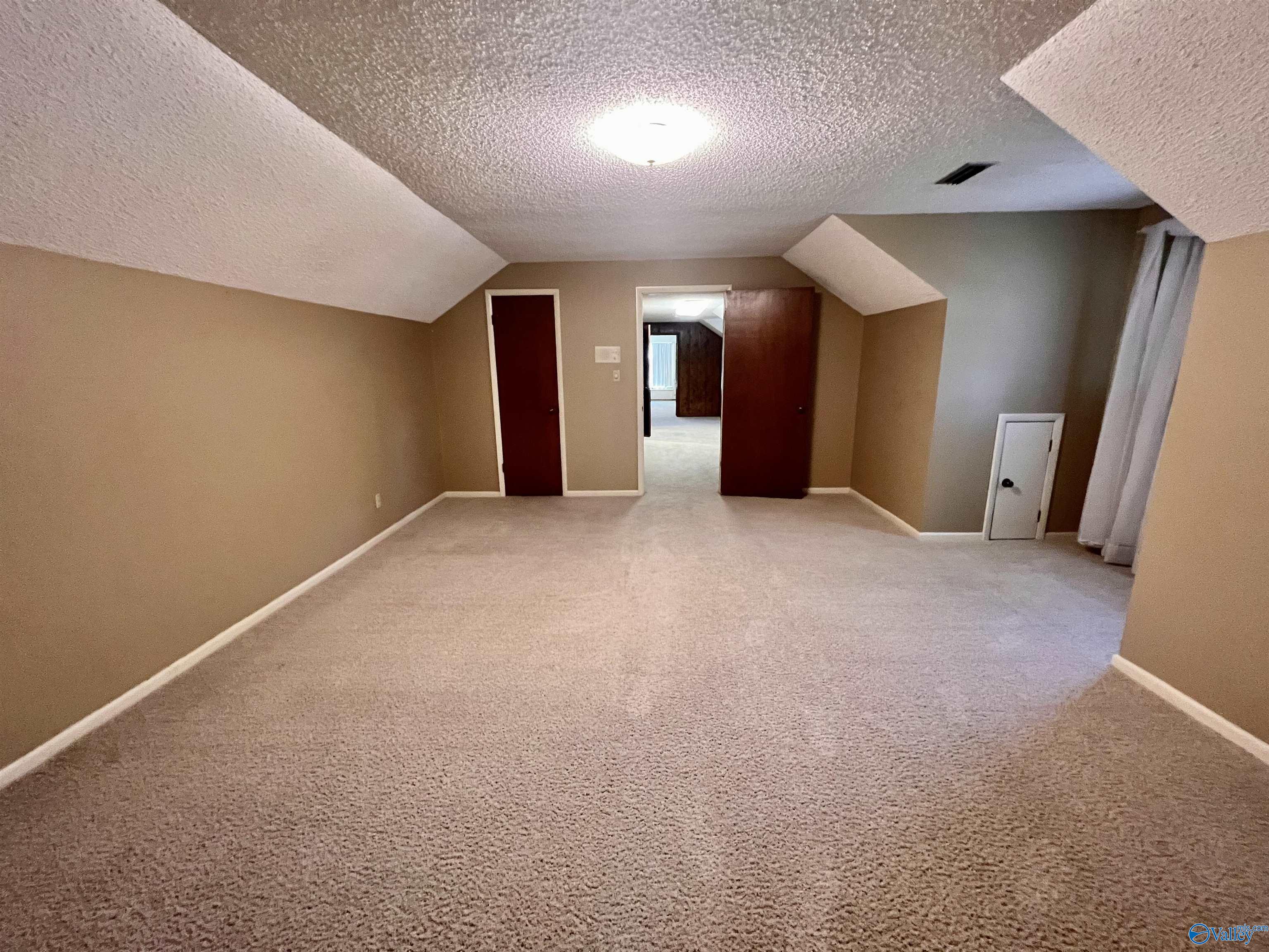 107 Covered Bridge Rd