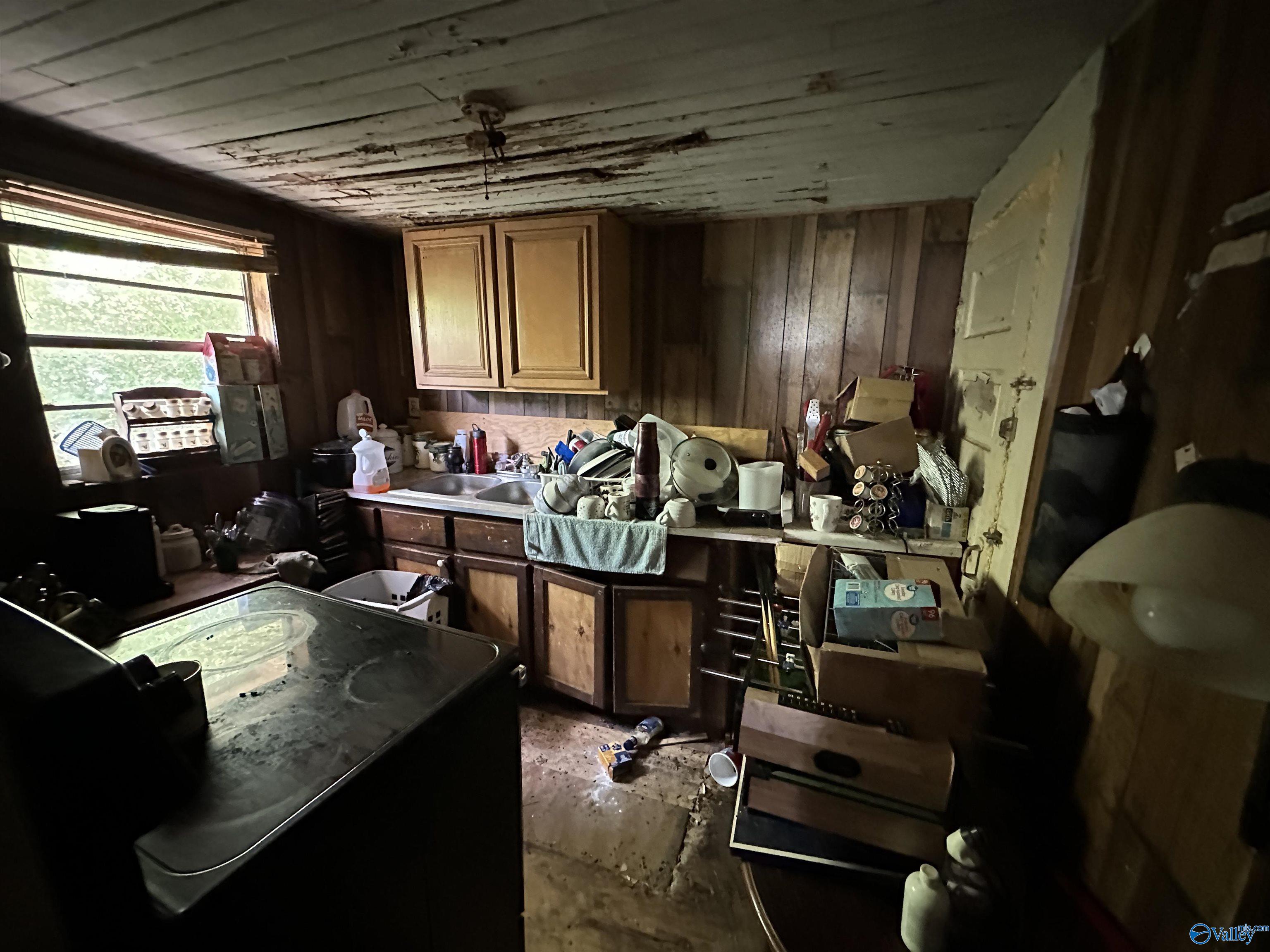 2203 E Tuscaloosa Avenue