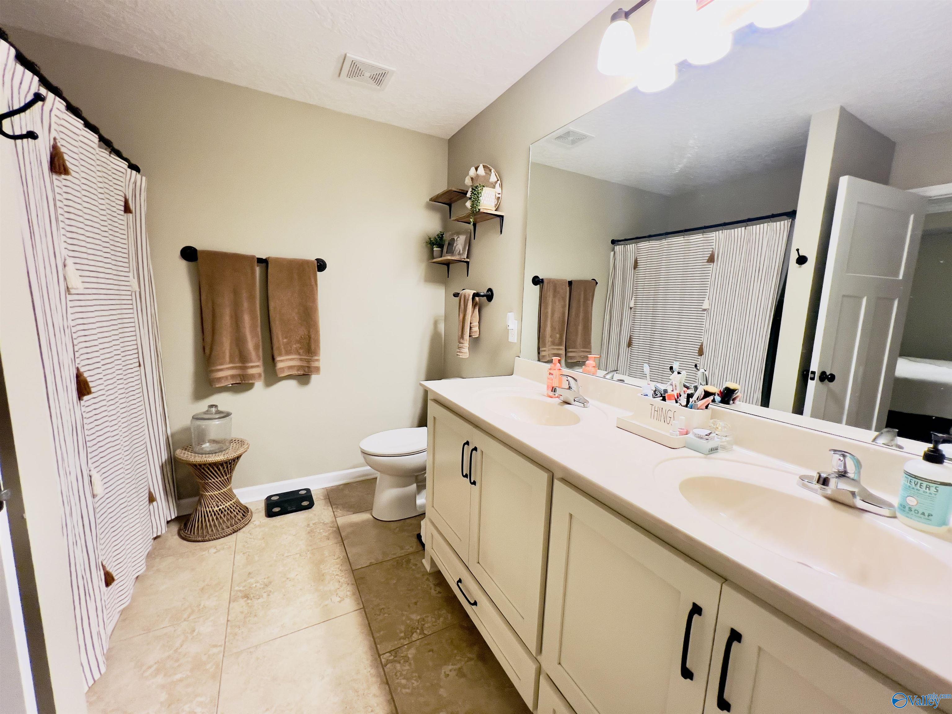 1610 Sturkietown Road