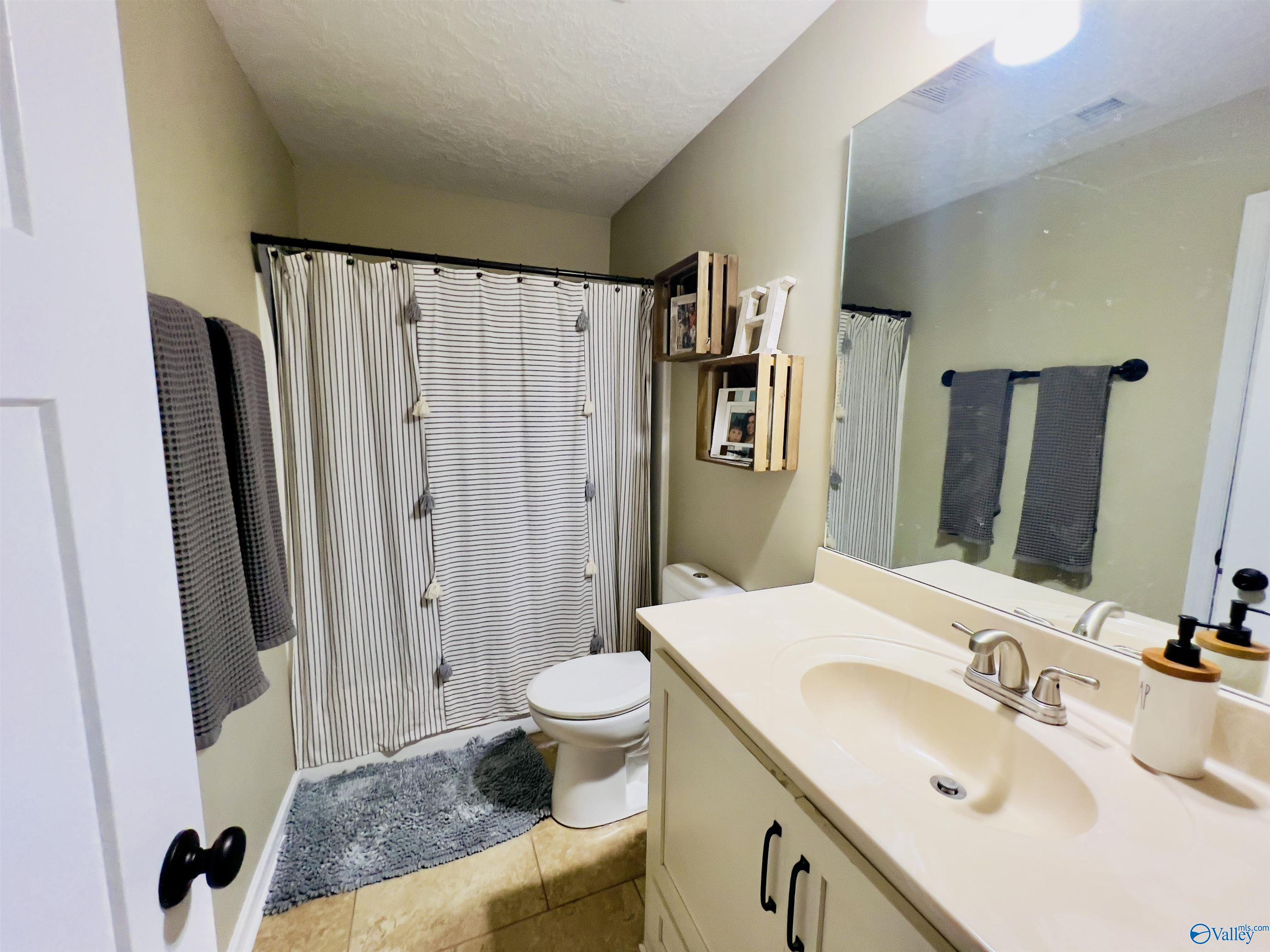 1610 Sturkietown Road