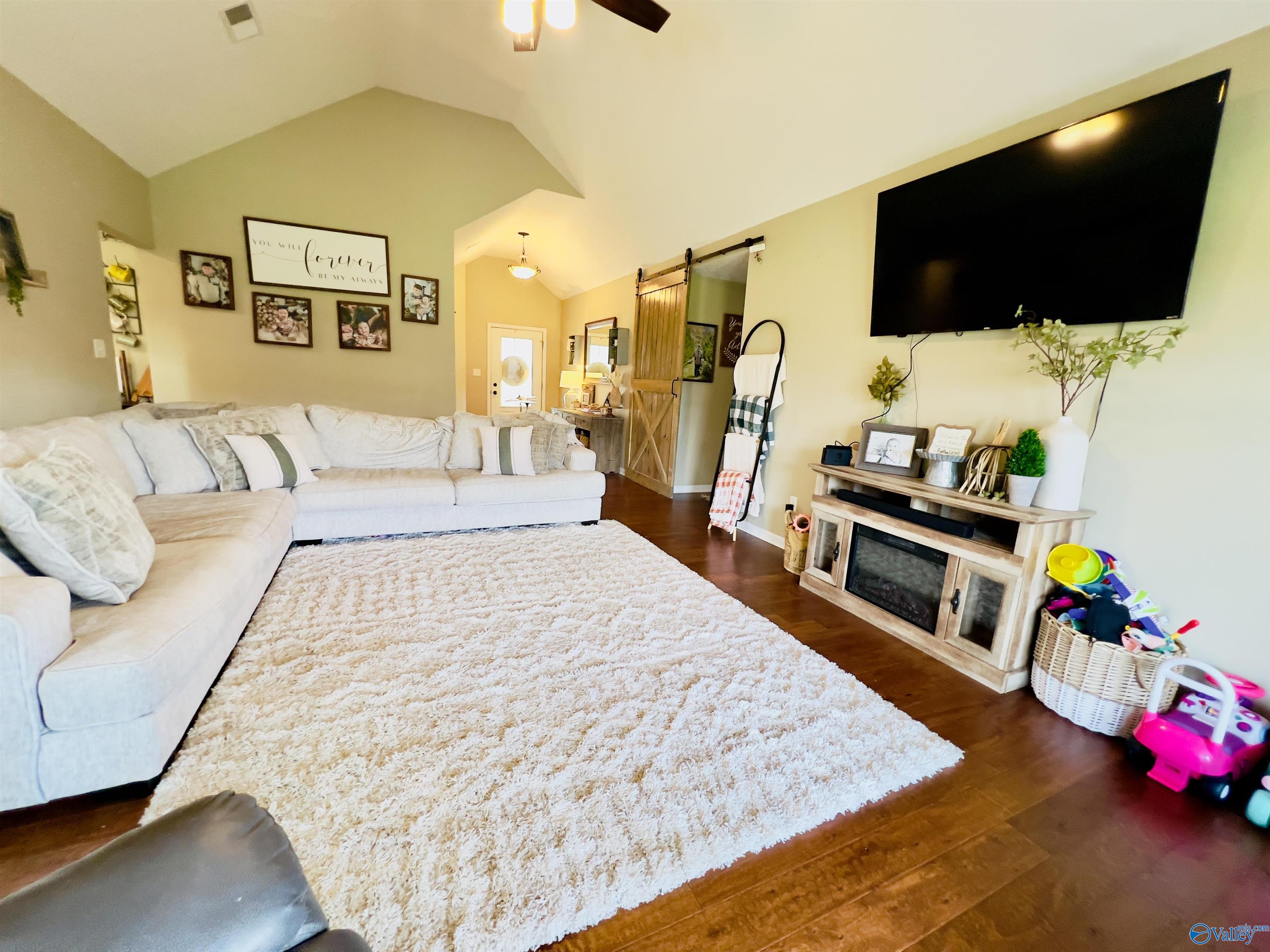 1610 Sturkietown Road