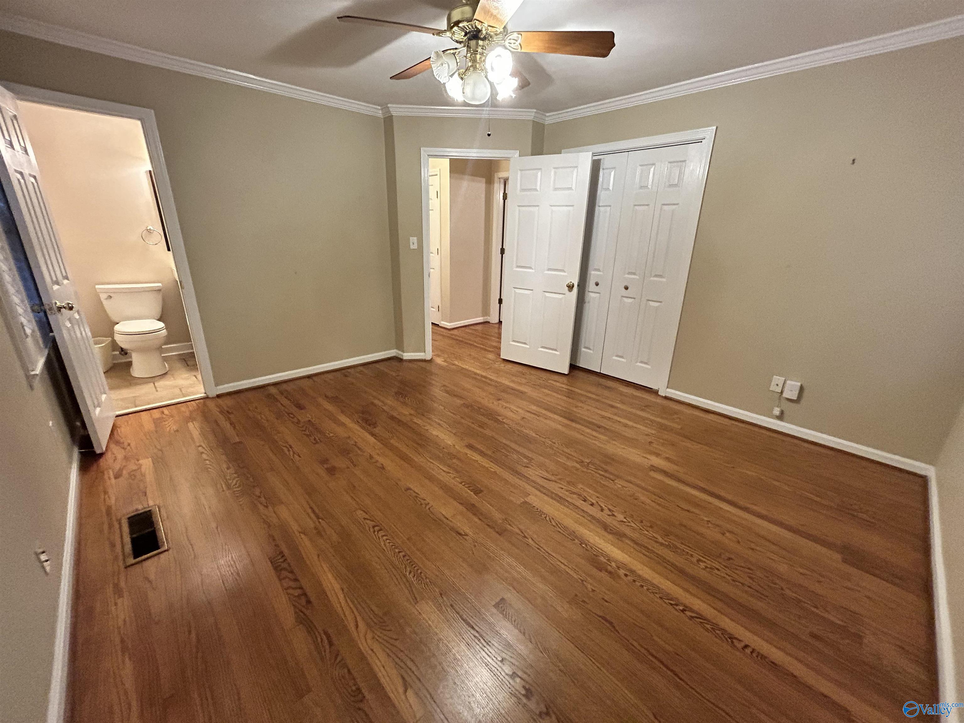 120 Buckingham Place