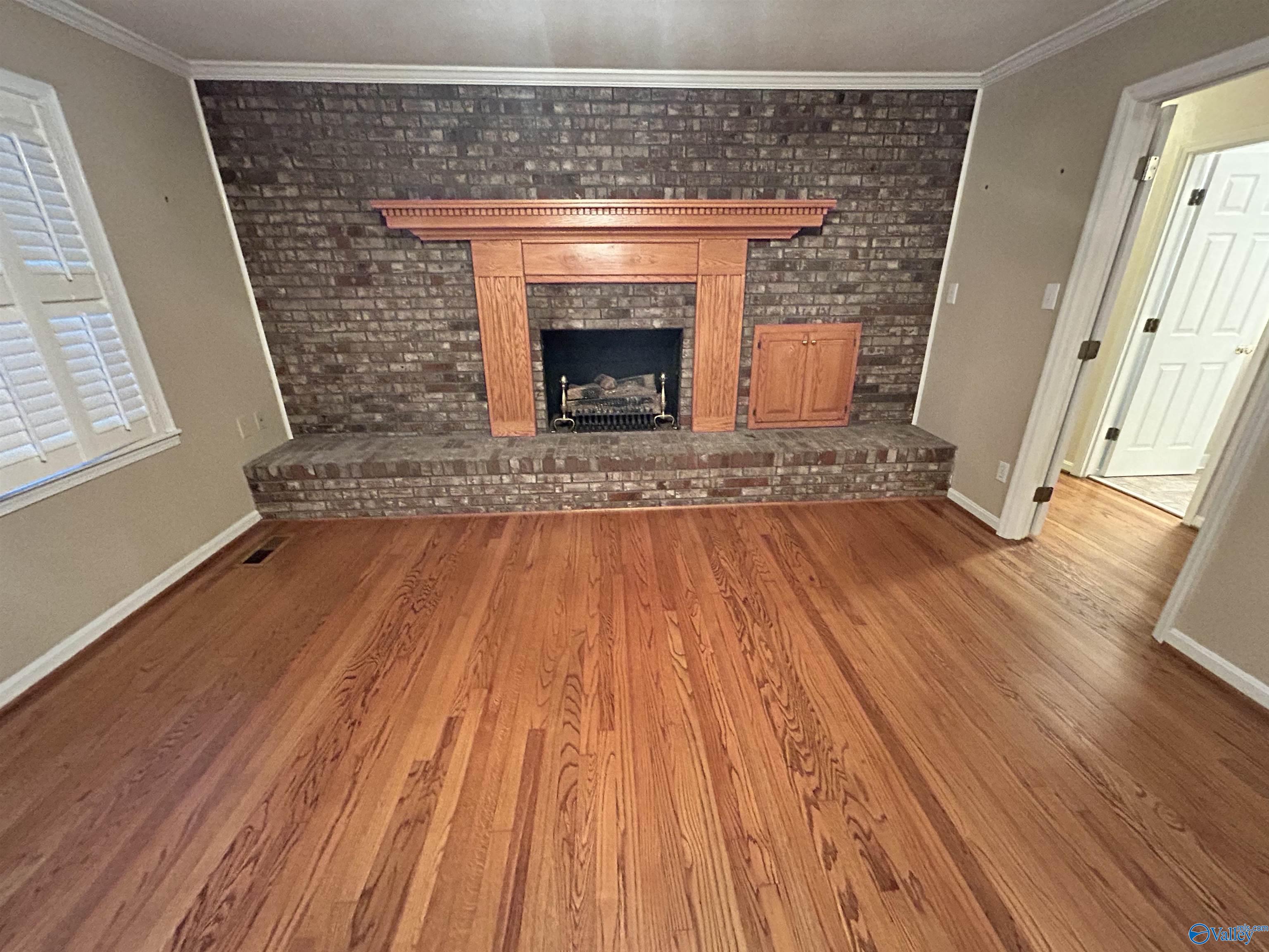 120 Buckingham Place