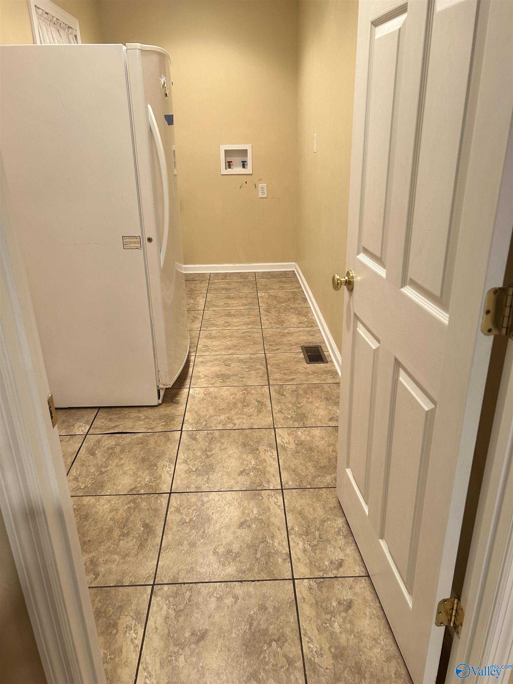 120 Buckingham Place