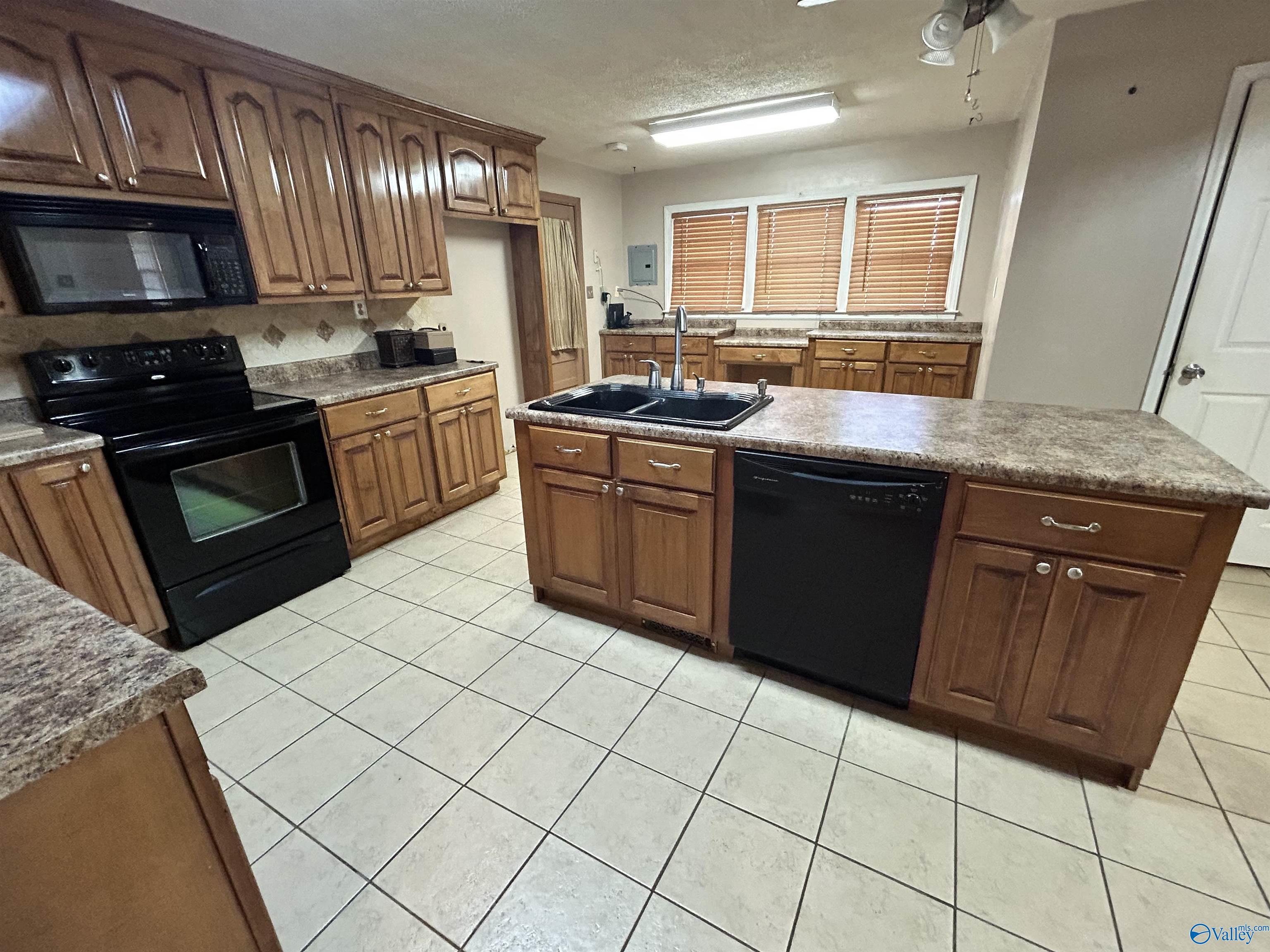 1405 Lonesome Bend Road