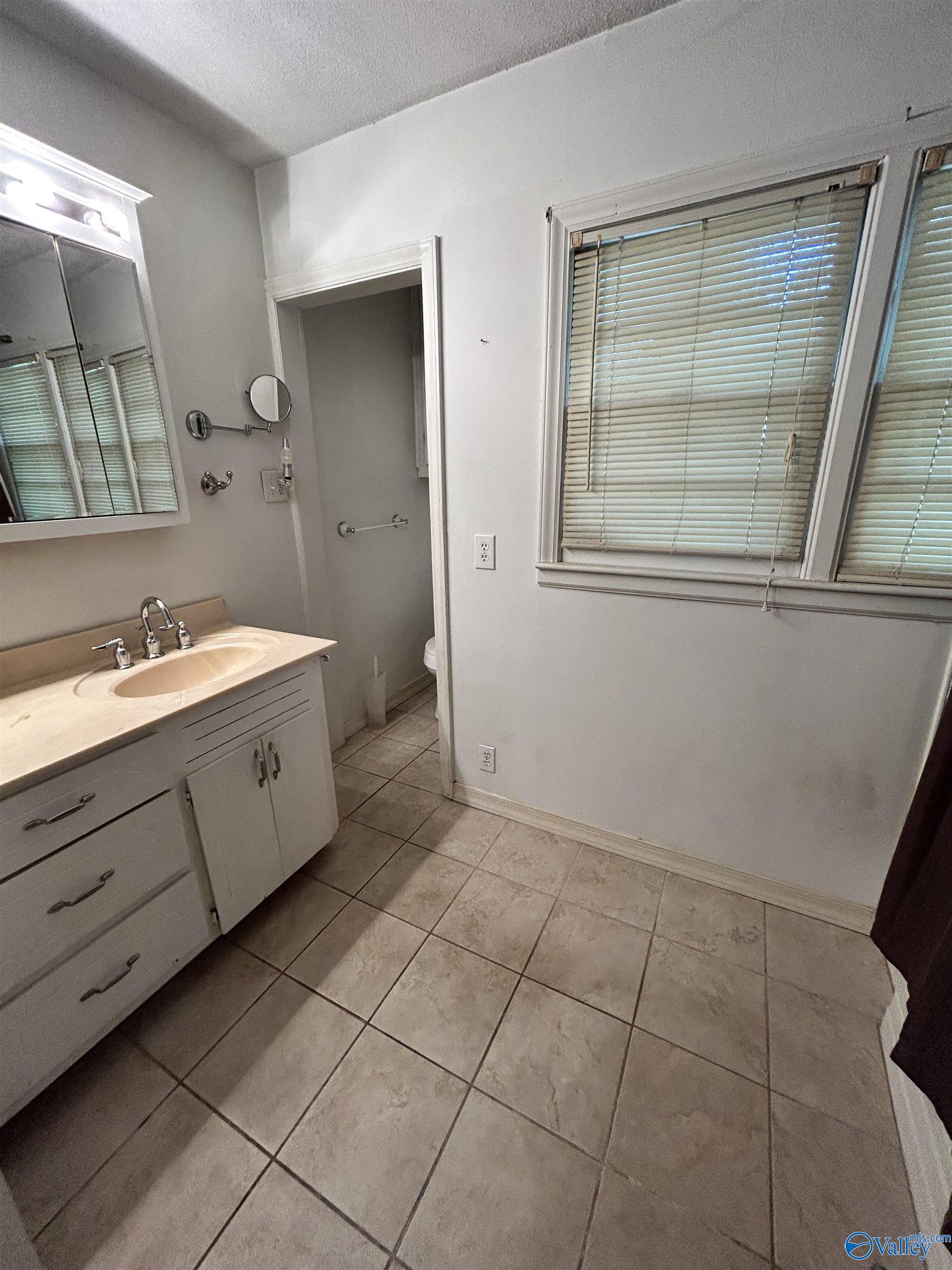 1405 Lonesome Bend Road