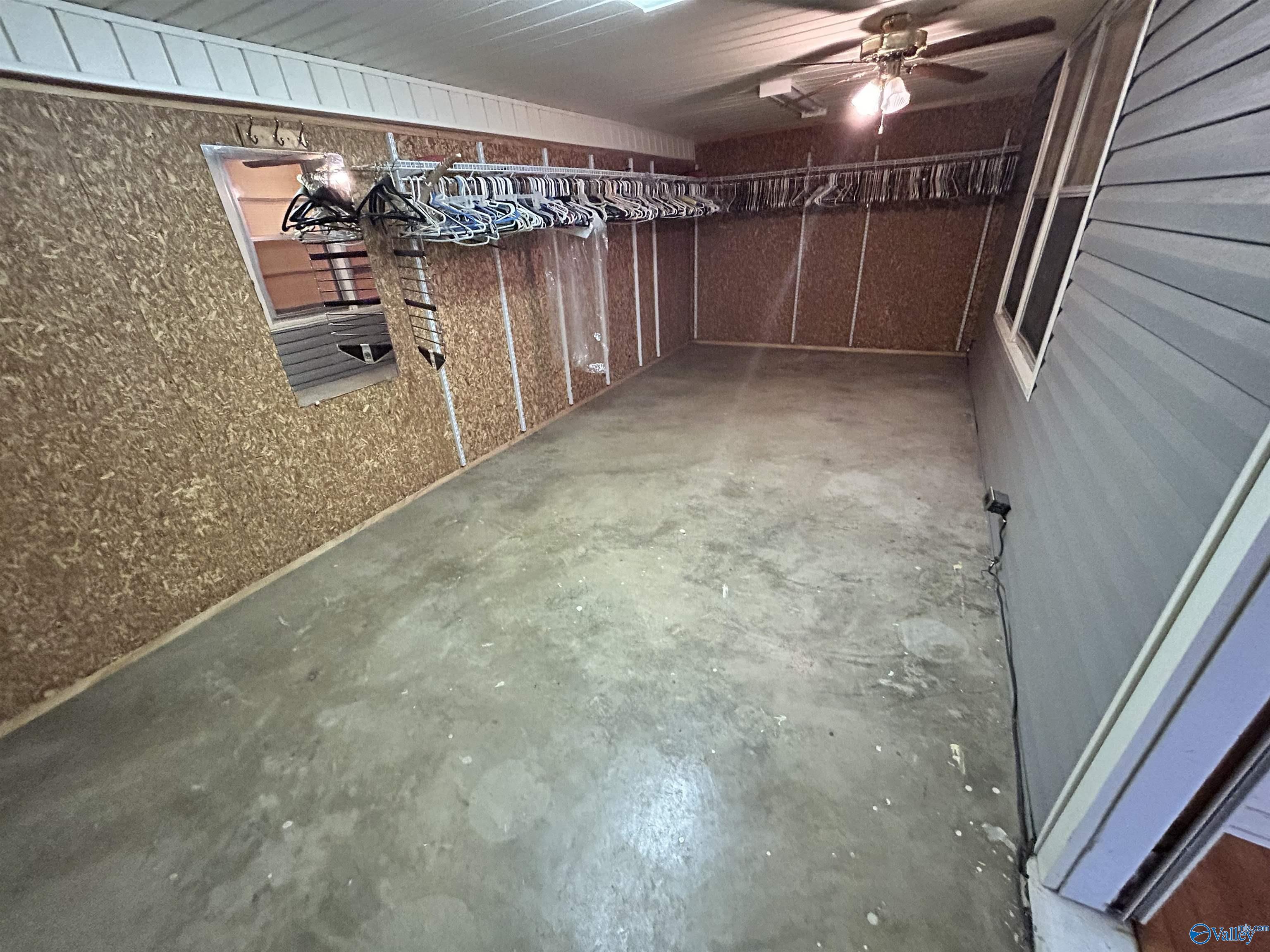 1405 Lonesome Bend Road