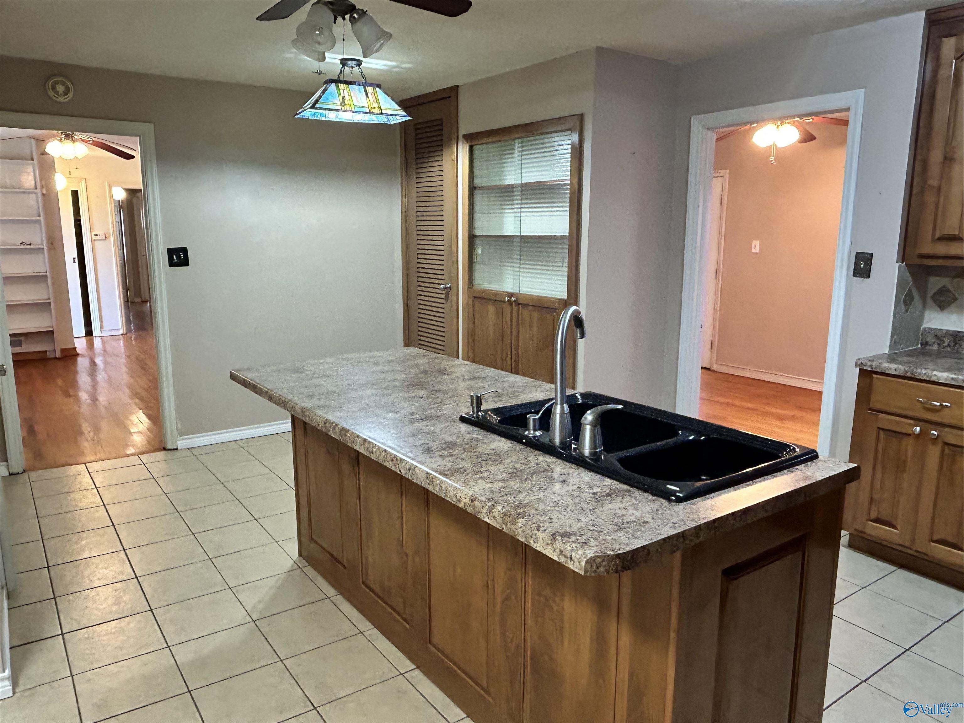 1405 Lonesome Bend Road