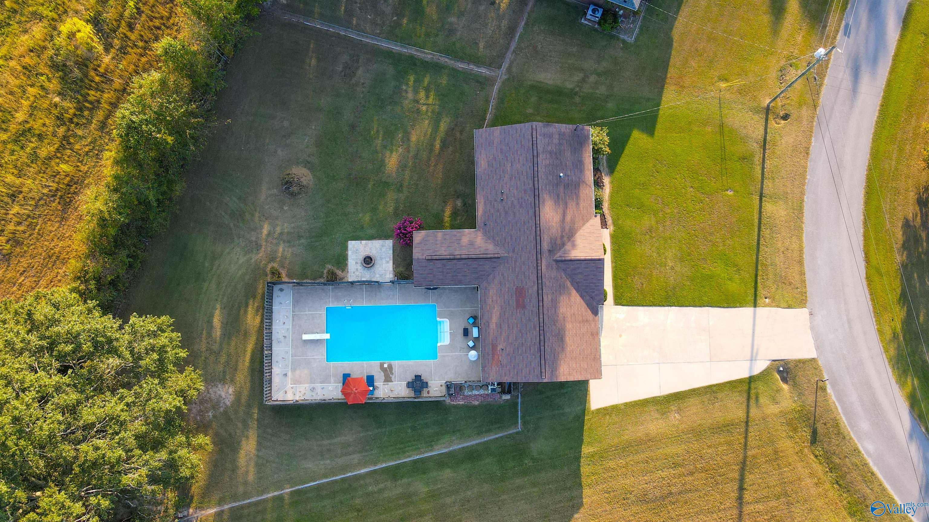 3691 Vistamont Circle S