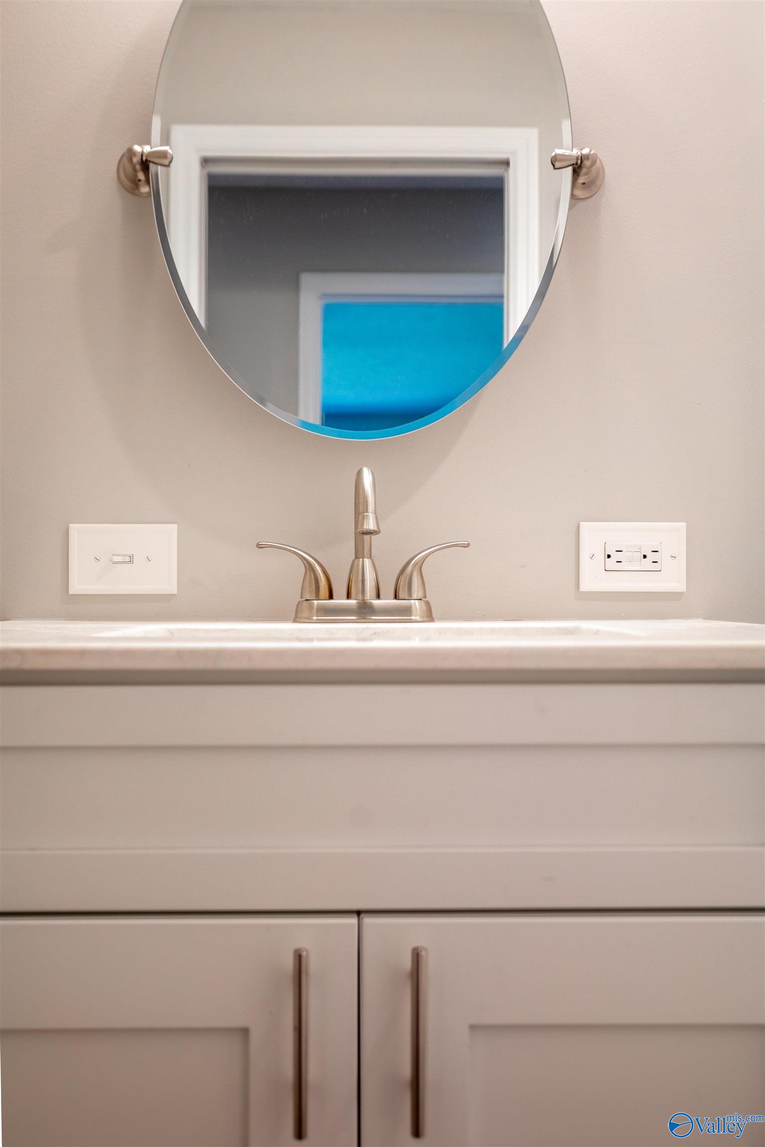 3691 Vistamont Circle S