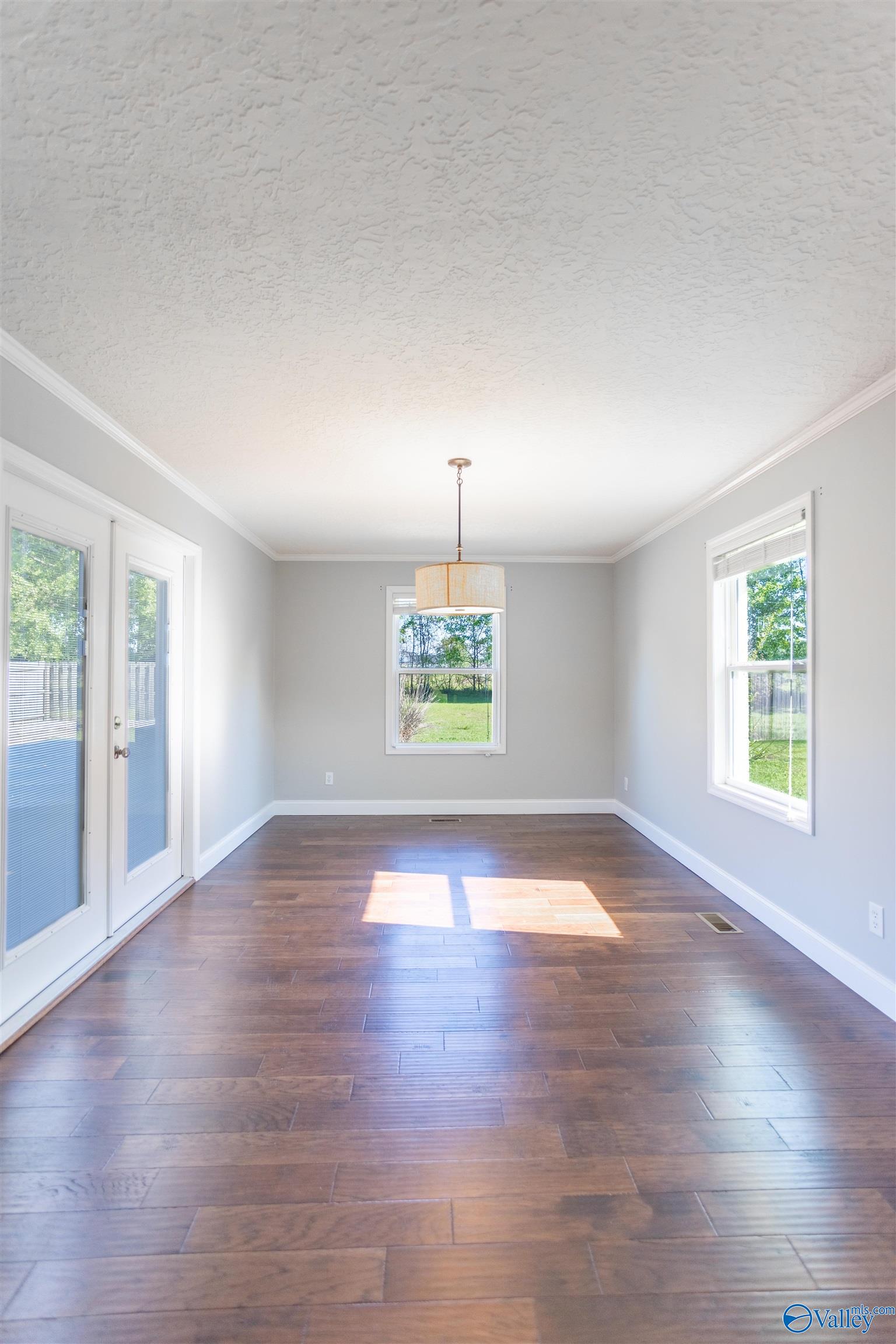 3691 Vistamont Circle S