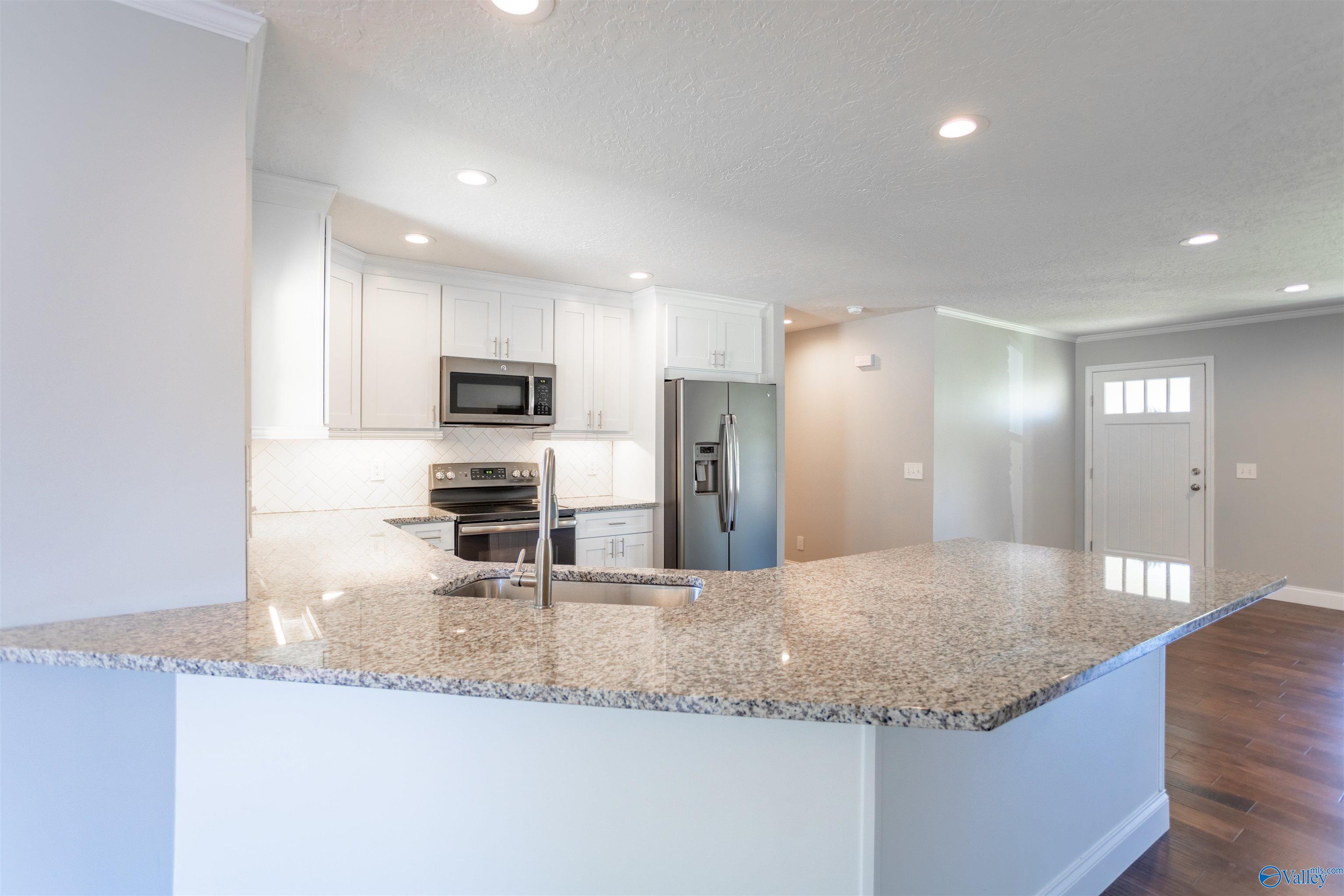 3691 Vistamont Circle S