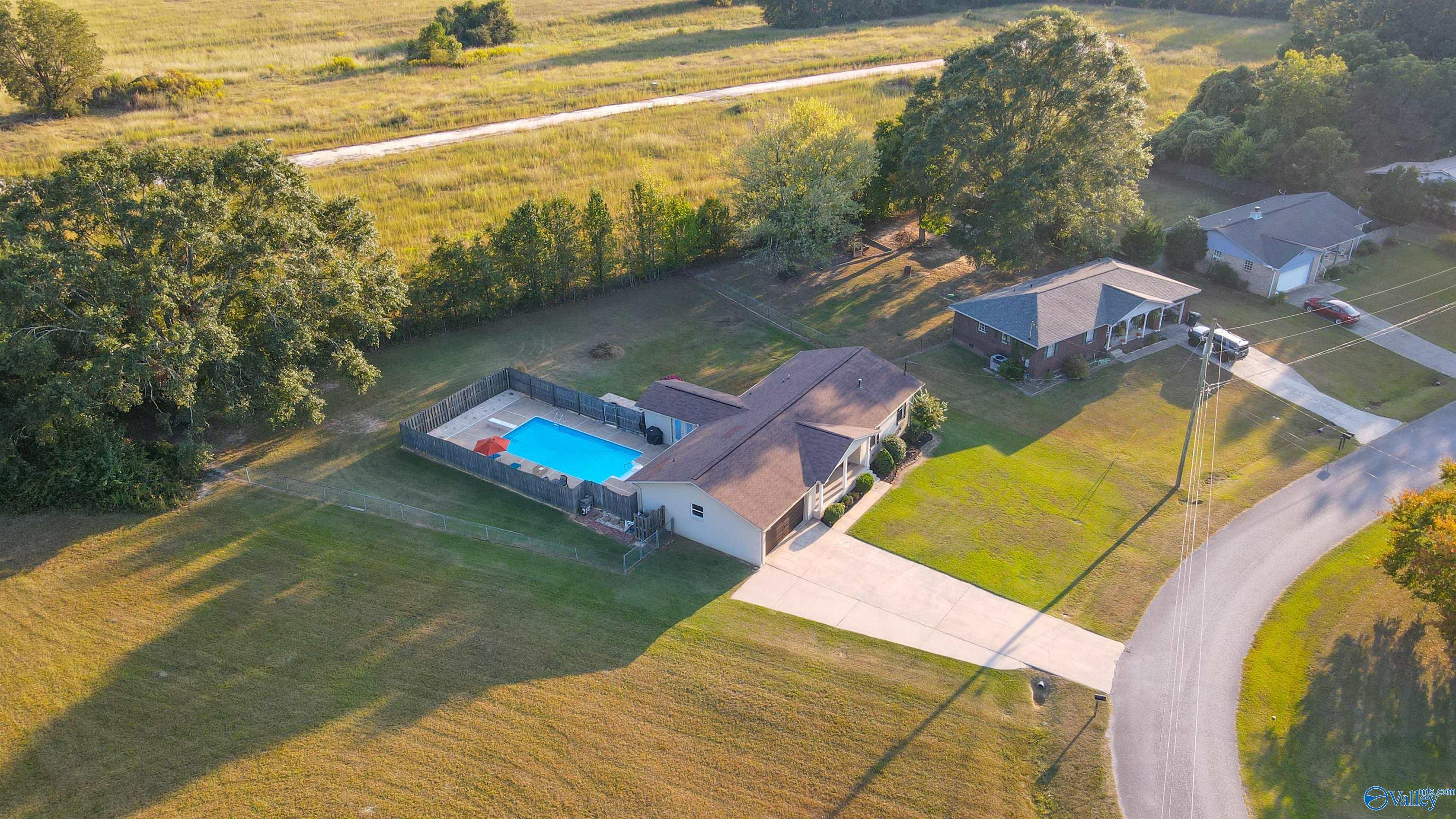 3691 Vistamont Circle S