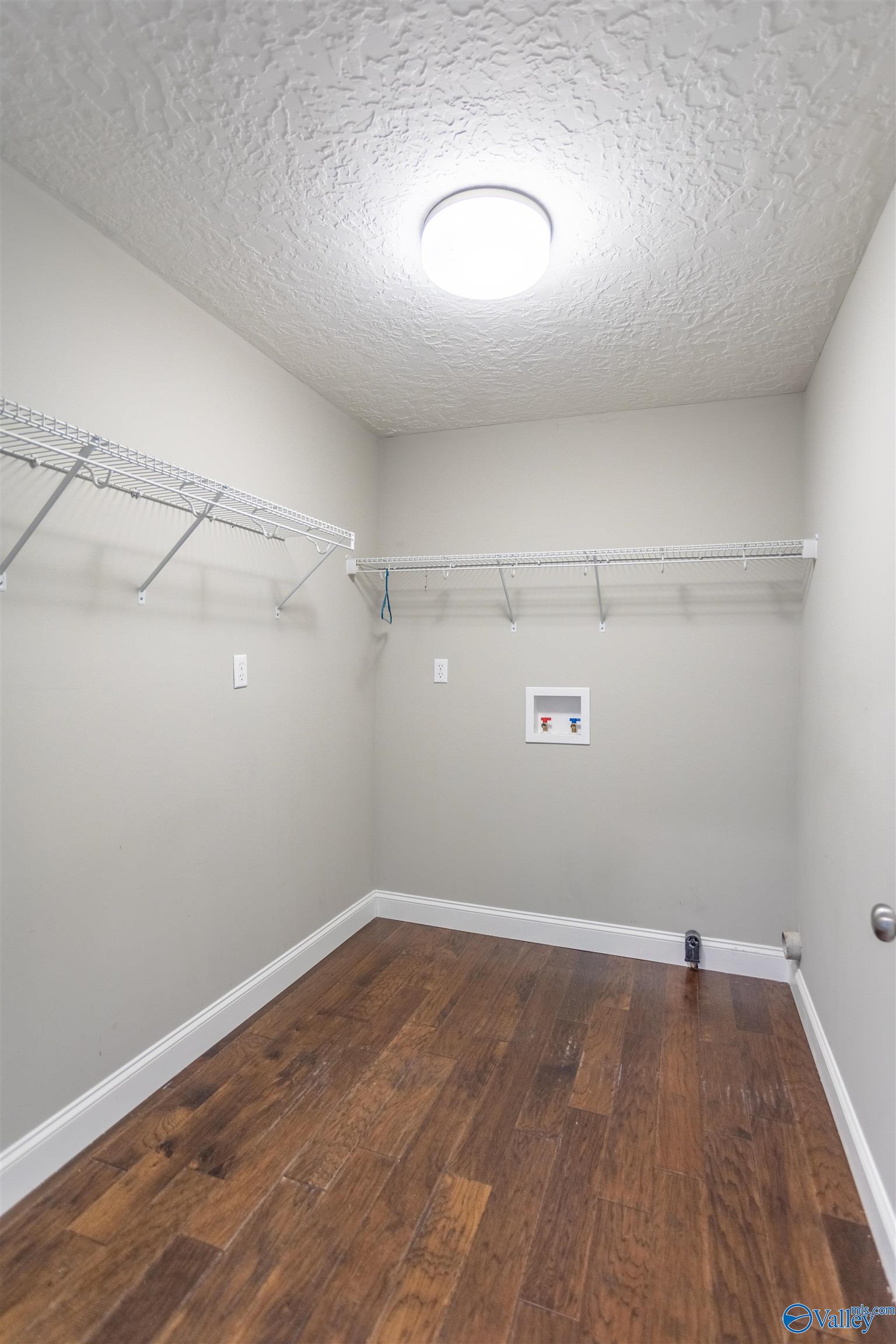 3691 Vistamont Circle S