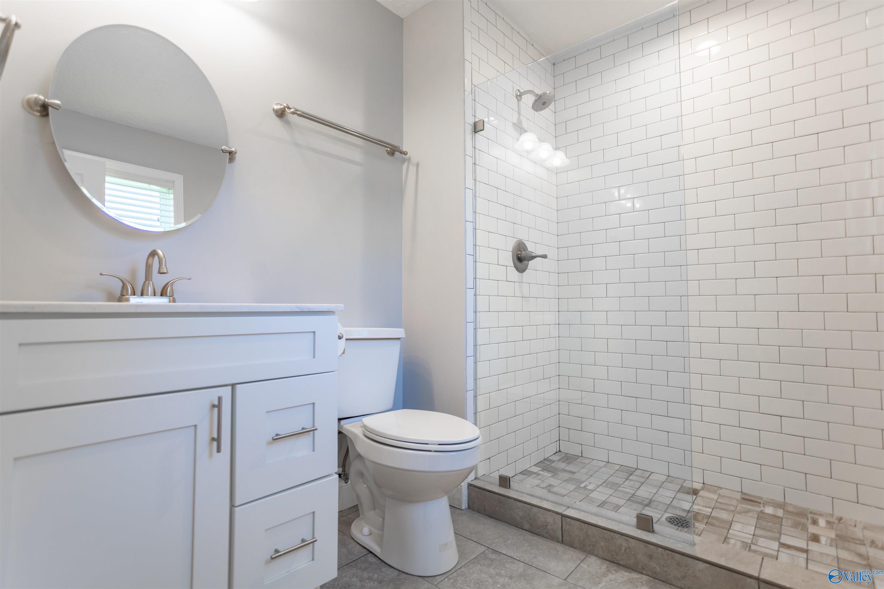 3691 Vistamont Circle S