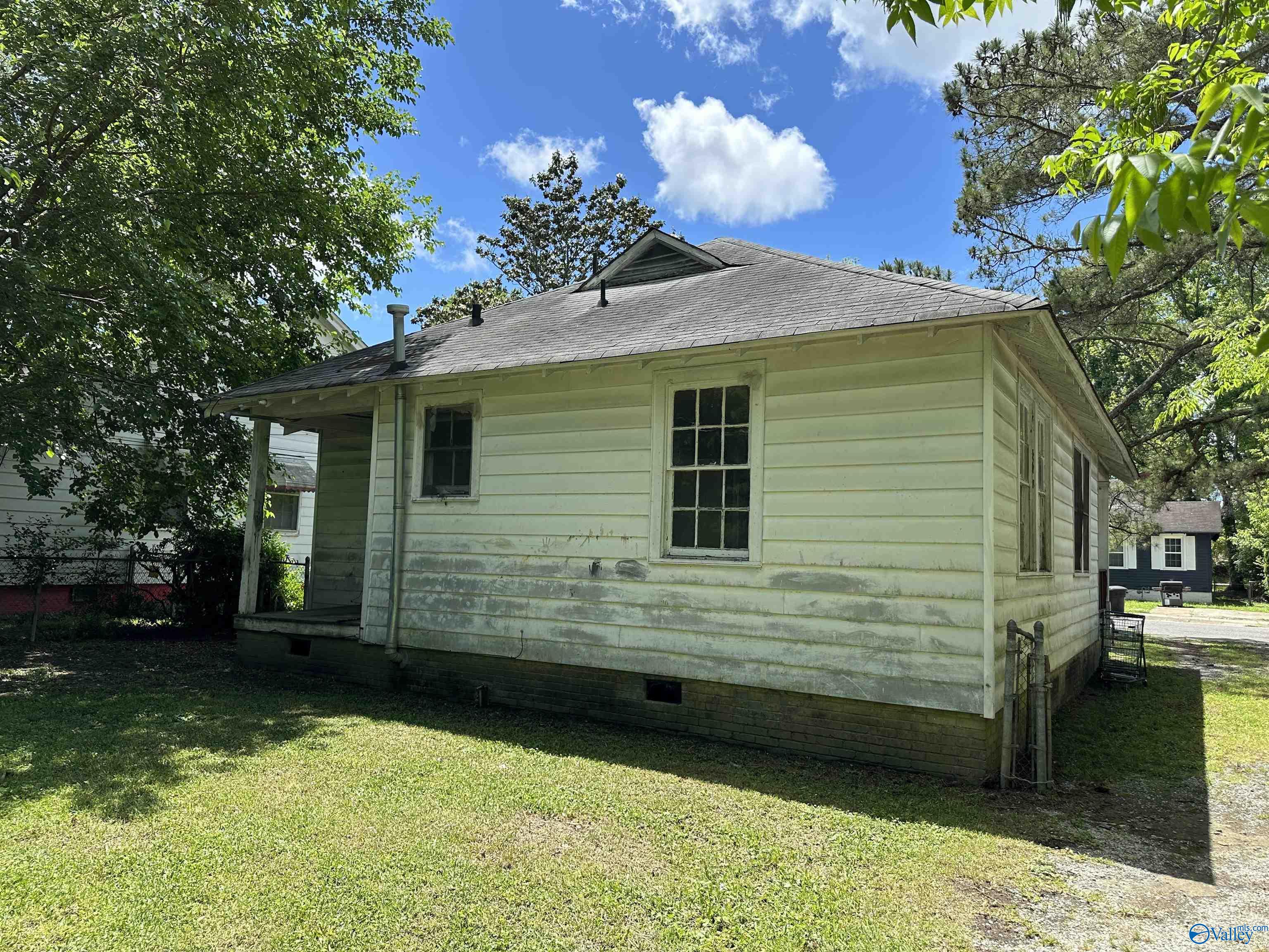 1130 Stillman Avenue