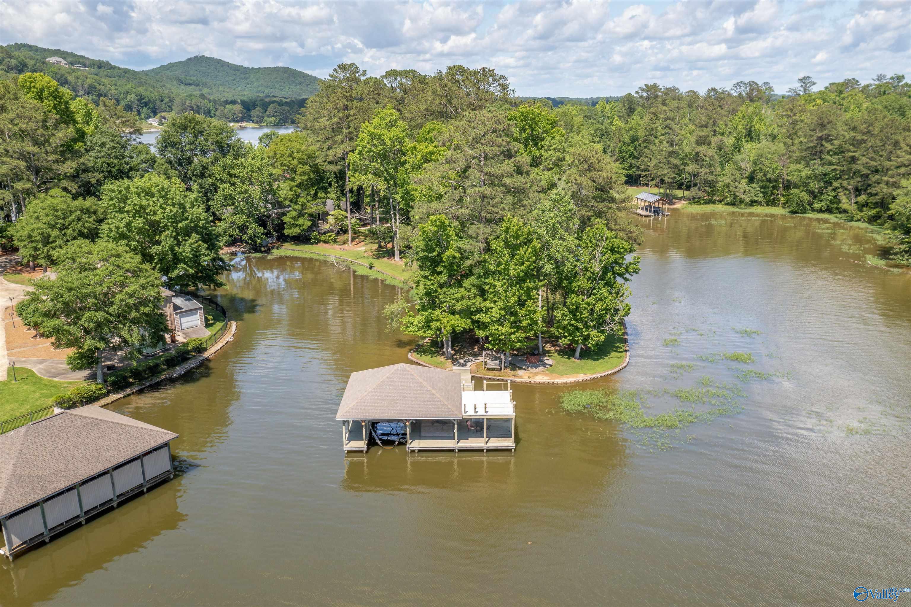 3107 Bridgepoint Road