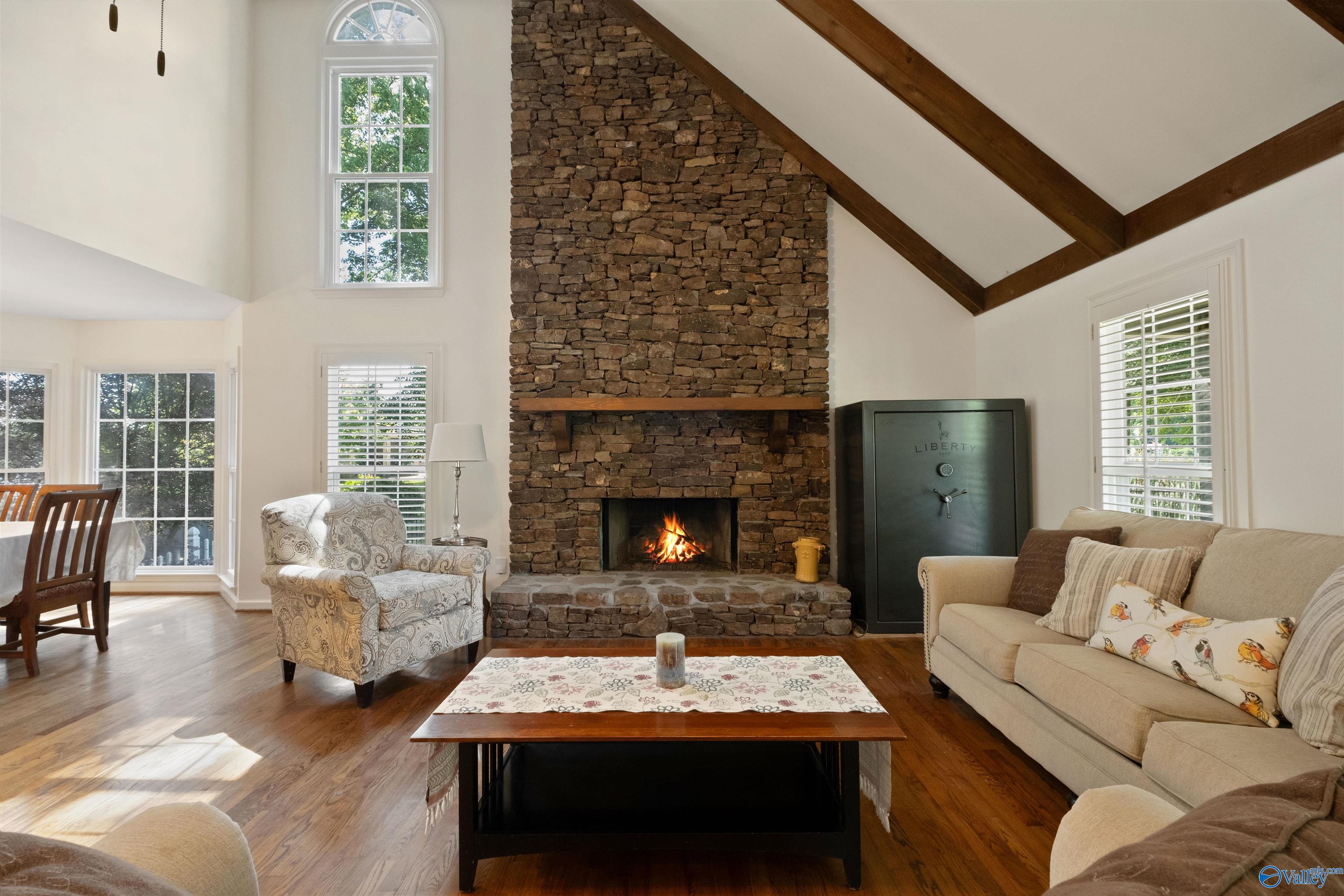 3107 Bridgepoint Road