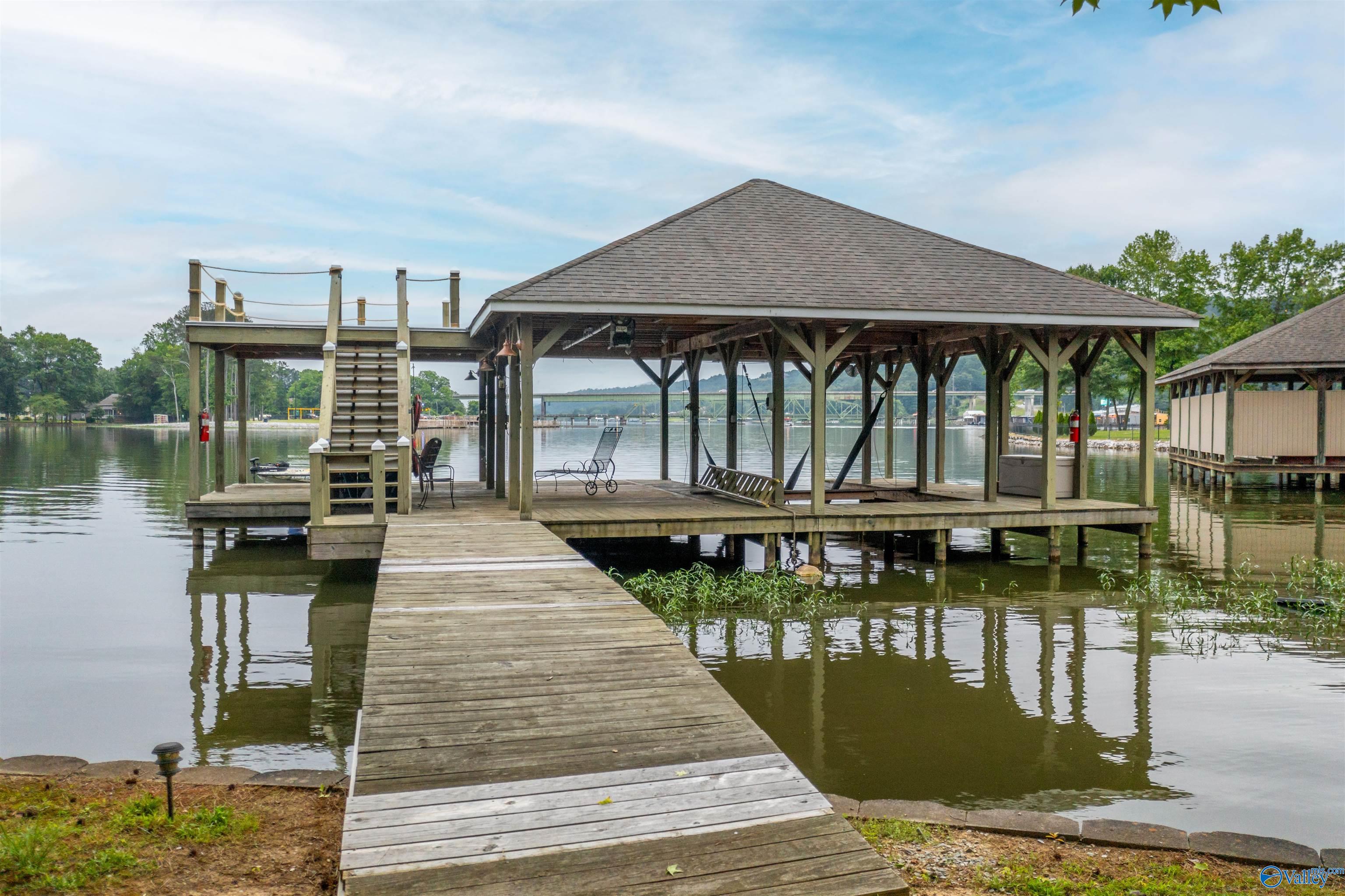 3107 Bridgepoint Road