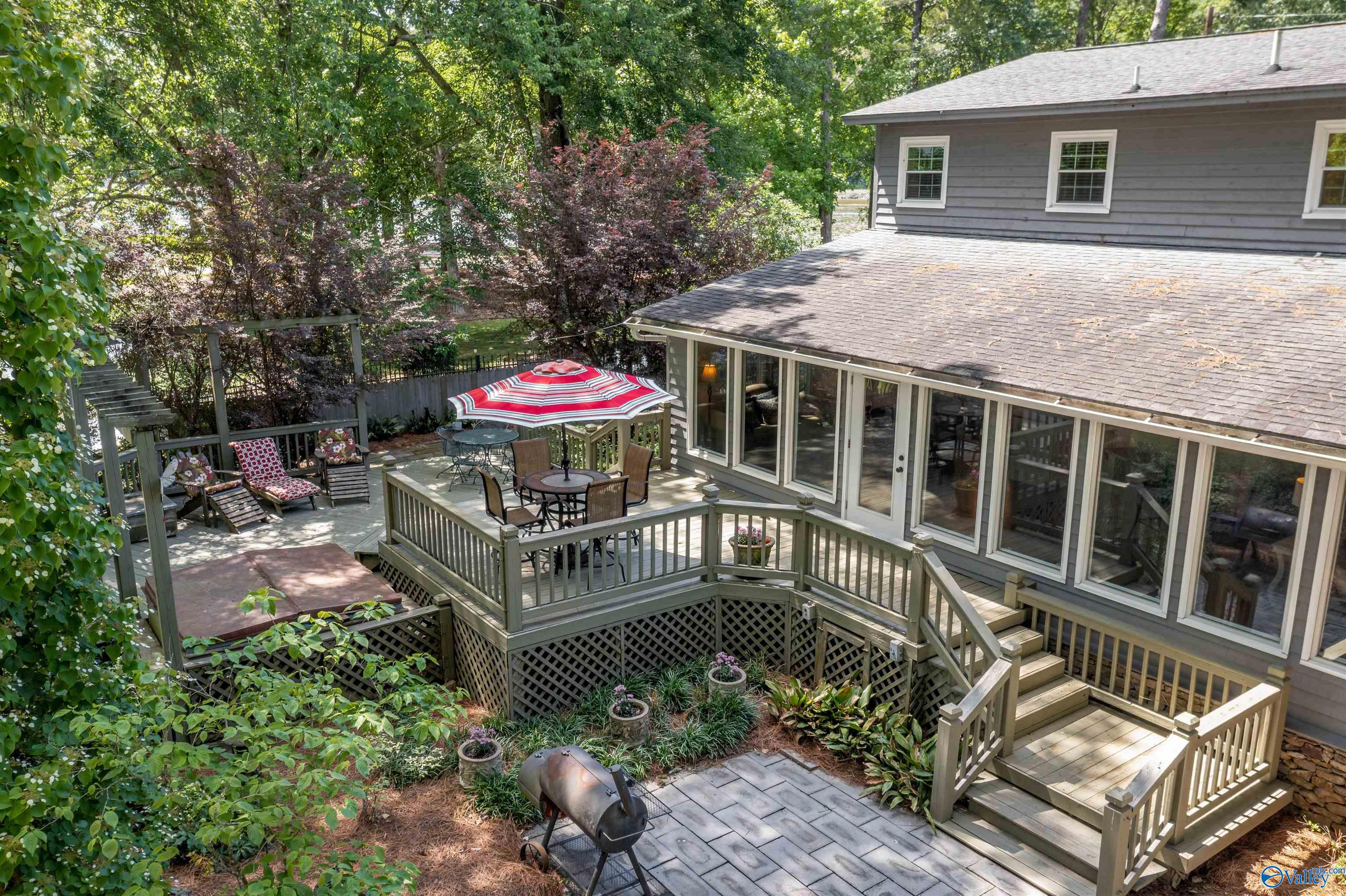 3107 Bridgepoint Road