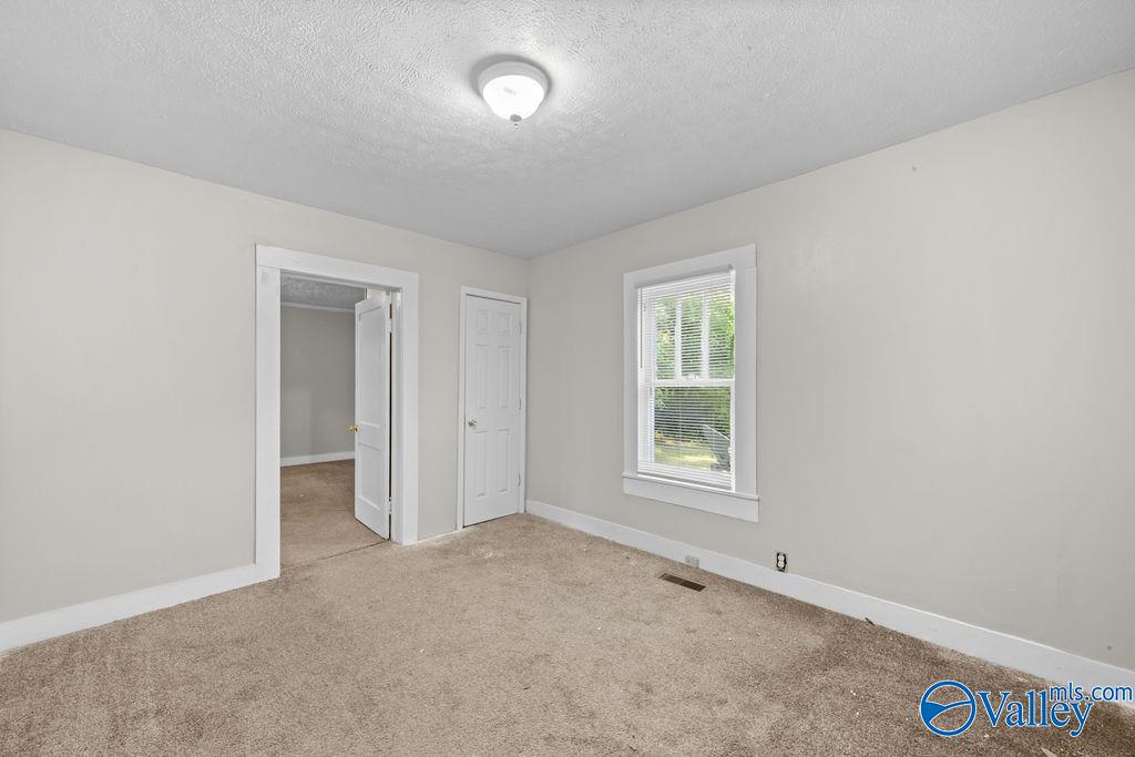 305 S College Street