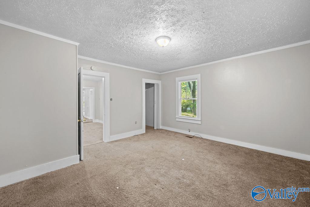 305 S College Street