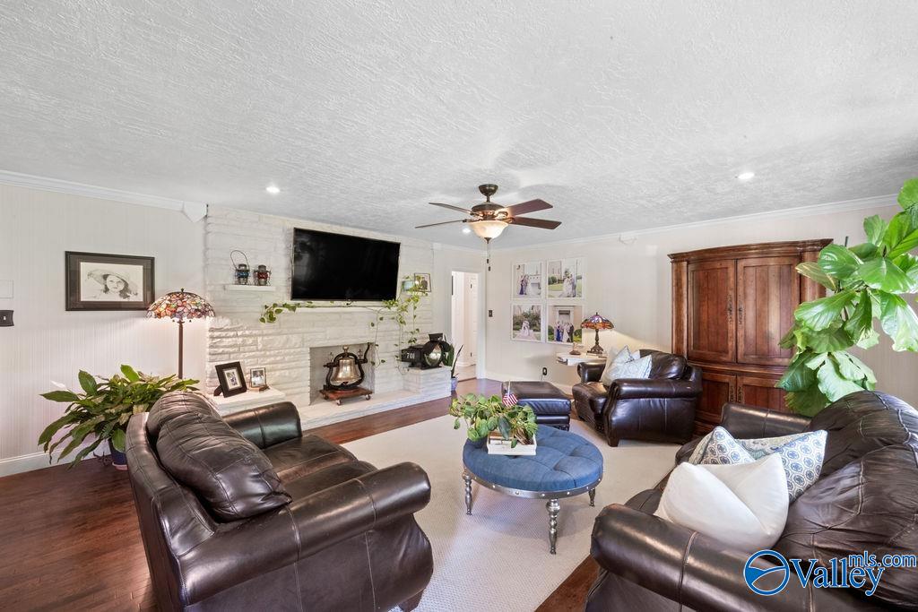 362 Riverside Drive
