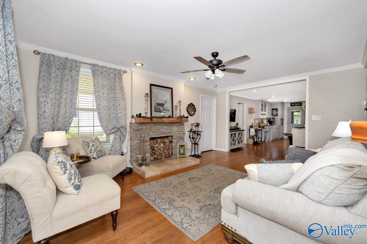 2009 Princeton Blvd