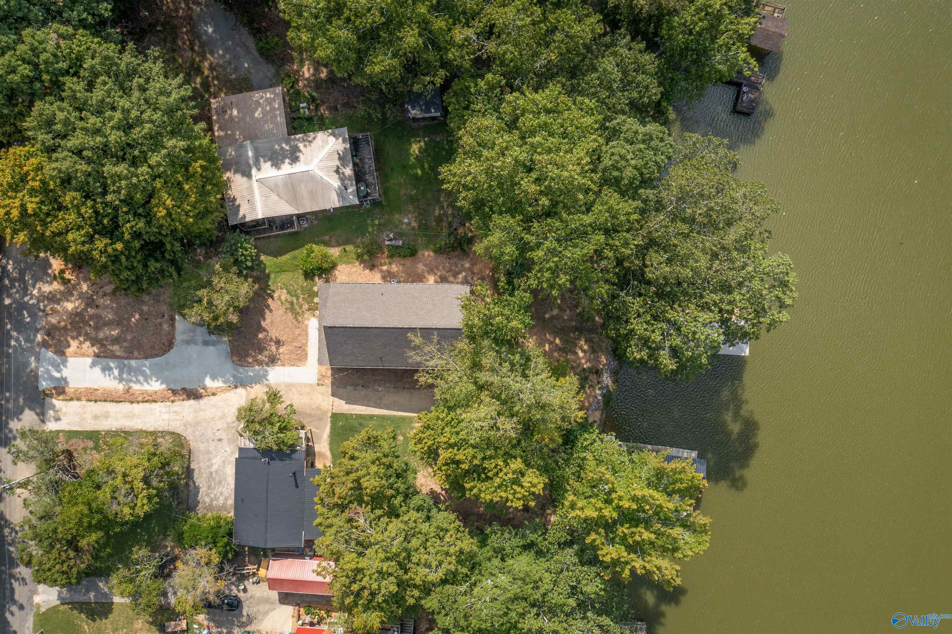 665 County Road 585