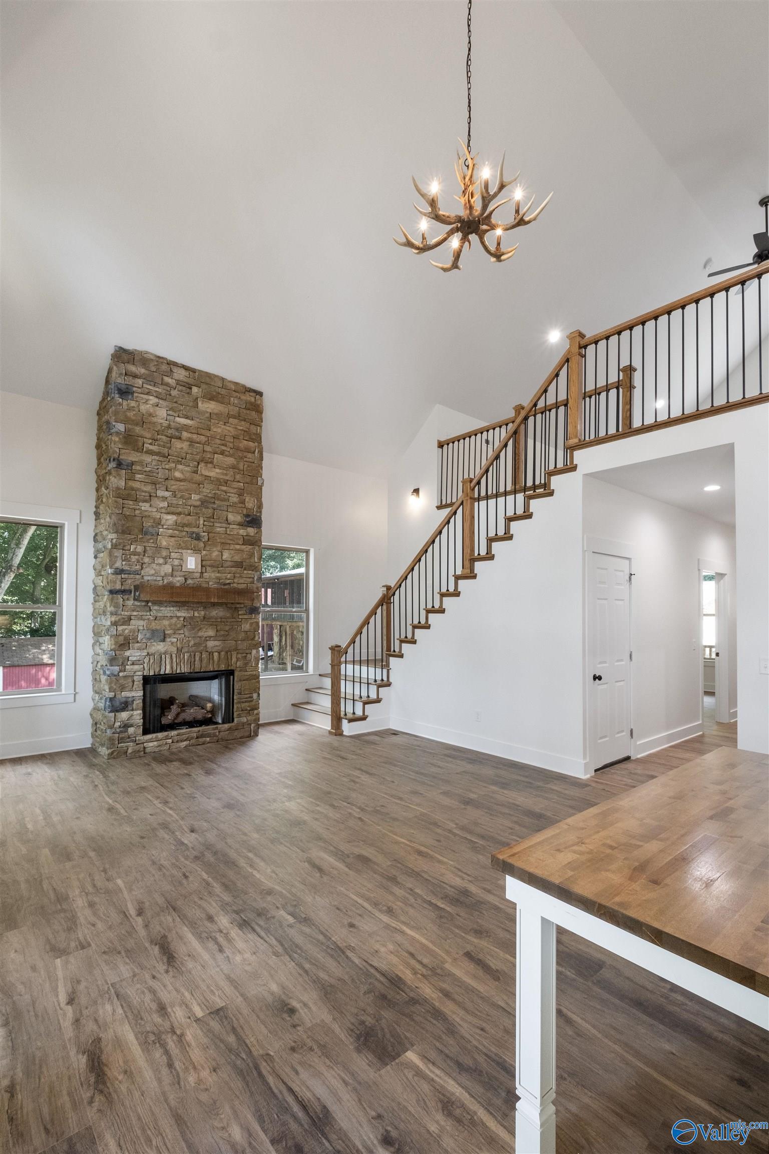 665 County Road 585