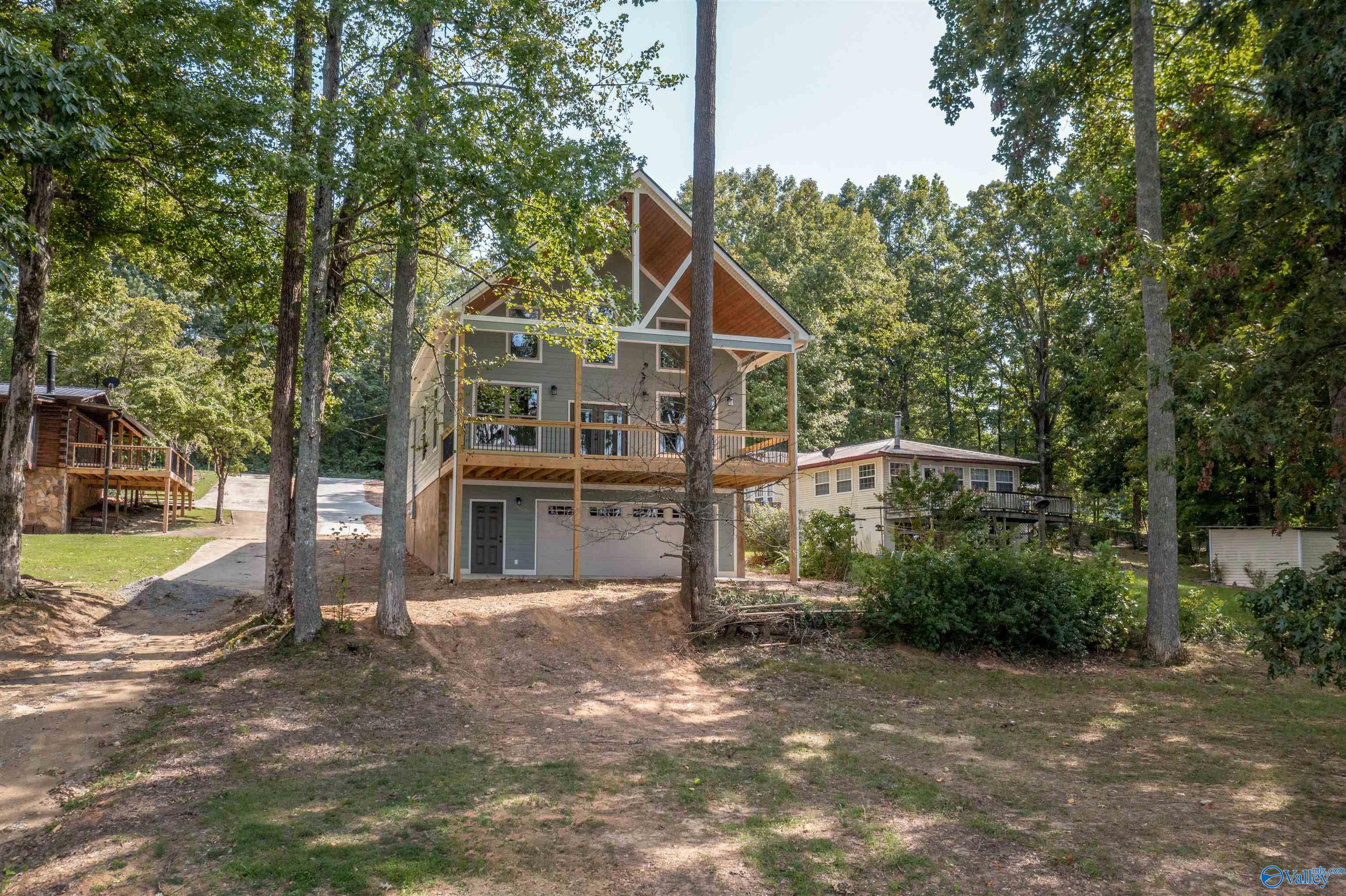 665 County Road 585