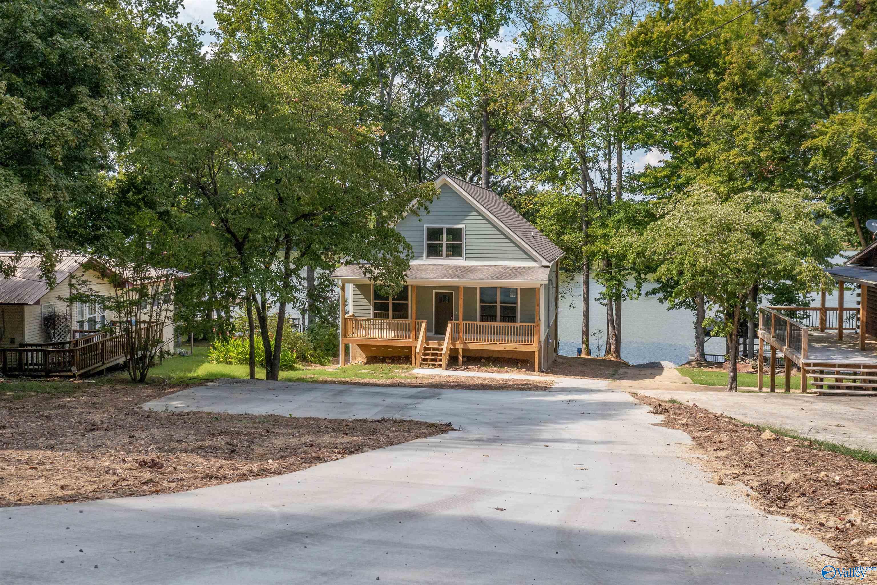 665 County Road 585