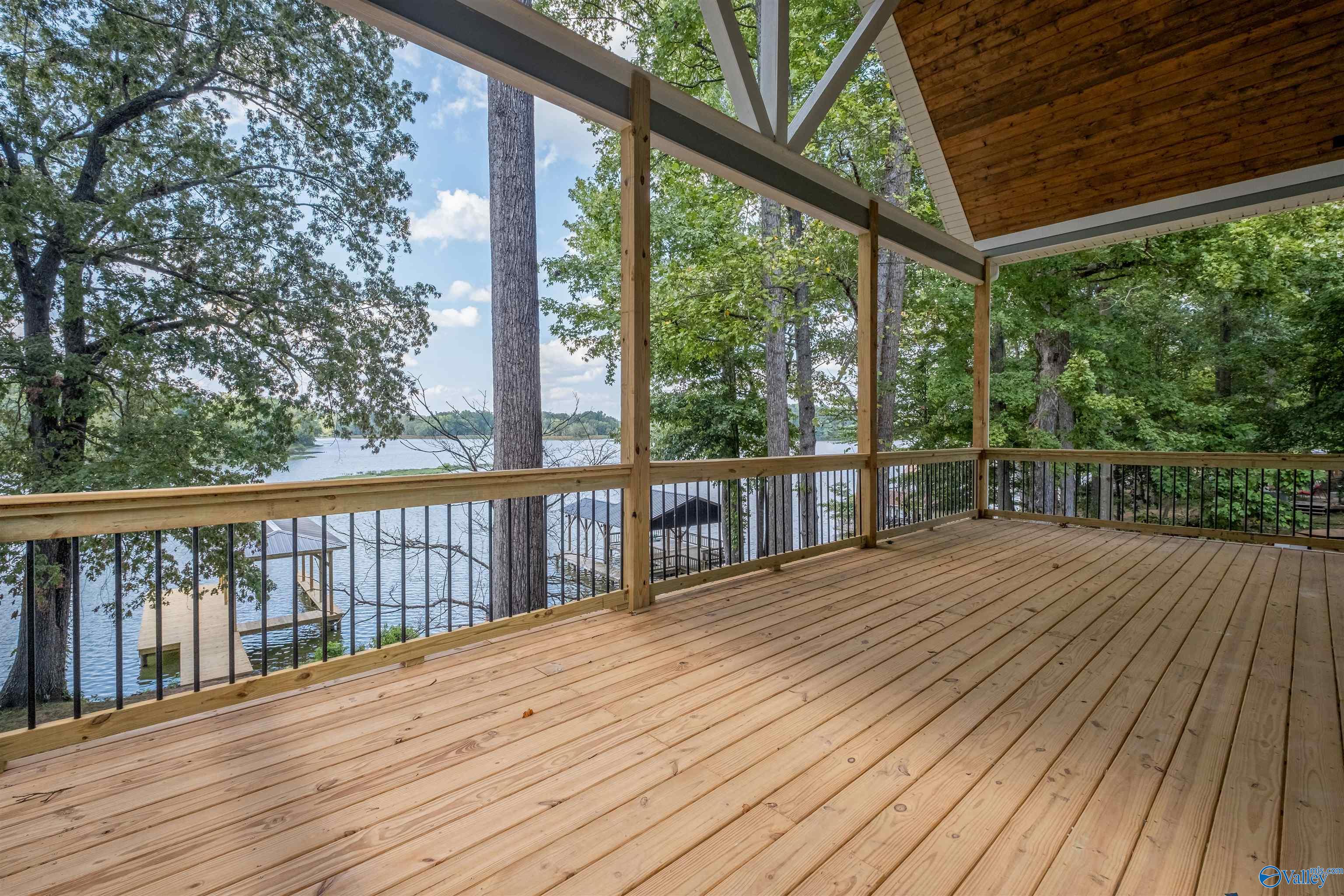 665 County Road 585