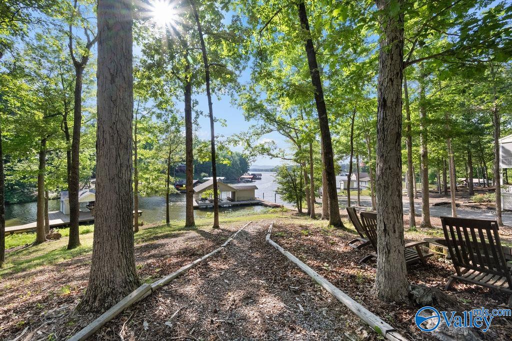 775 County Road 959