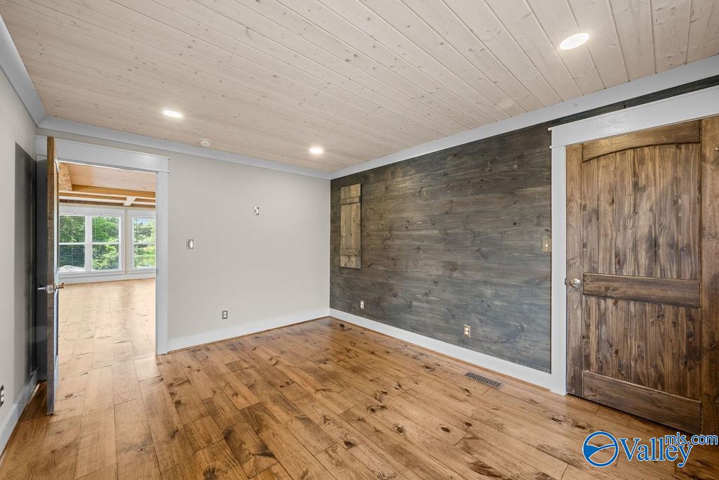 105 Camden Cove Lane