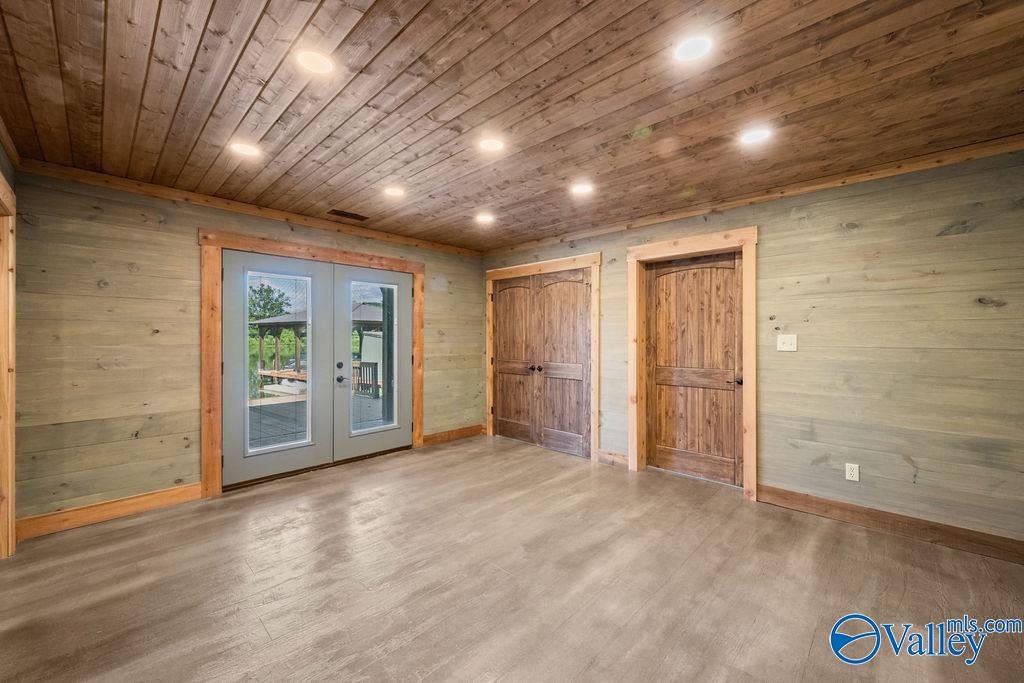 105 Camden Cove Lane