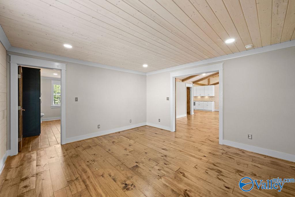 105 Camden Cove Lane