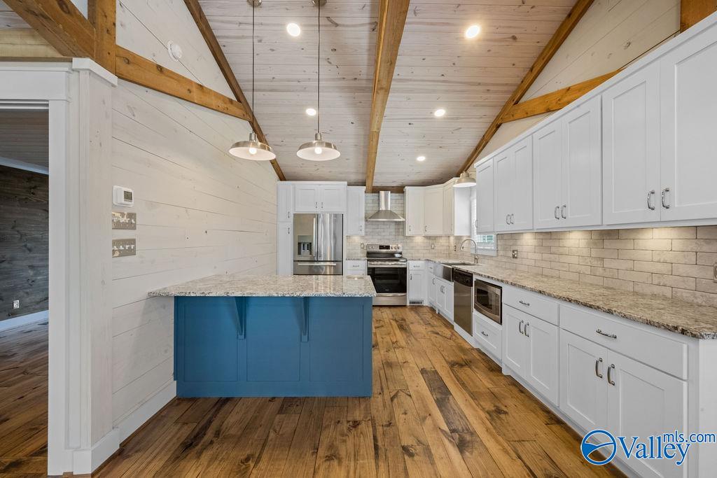105 Camden Cove Lane
