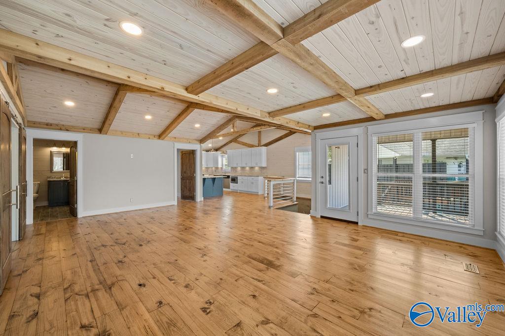 105 Camden Cove Lane