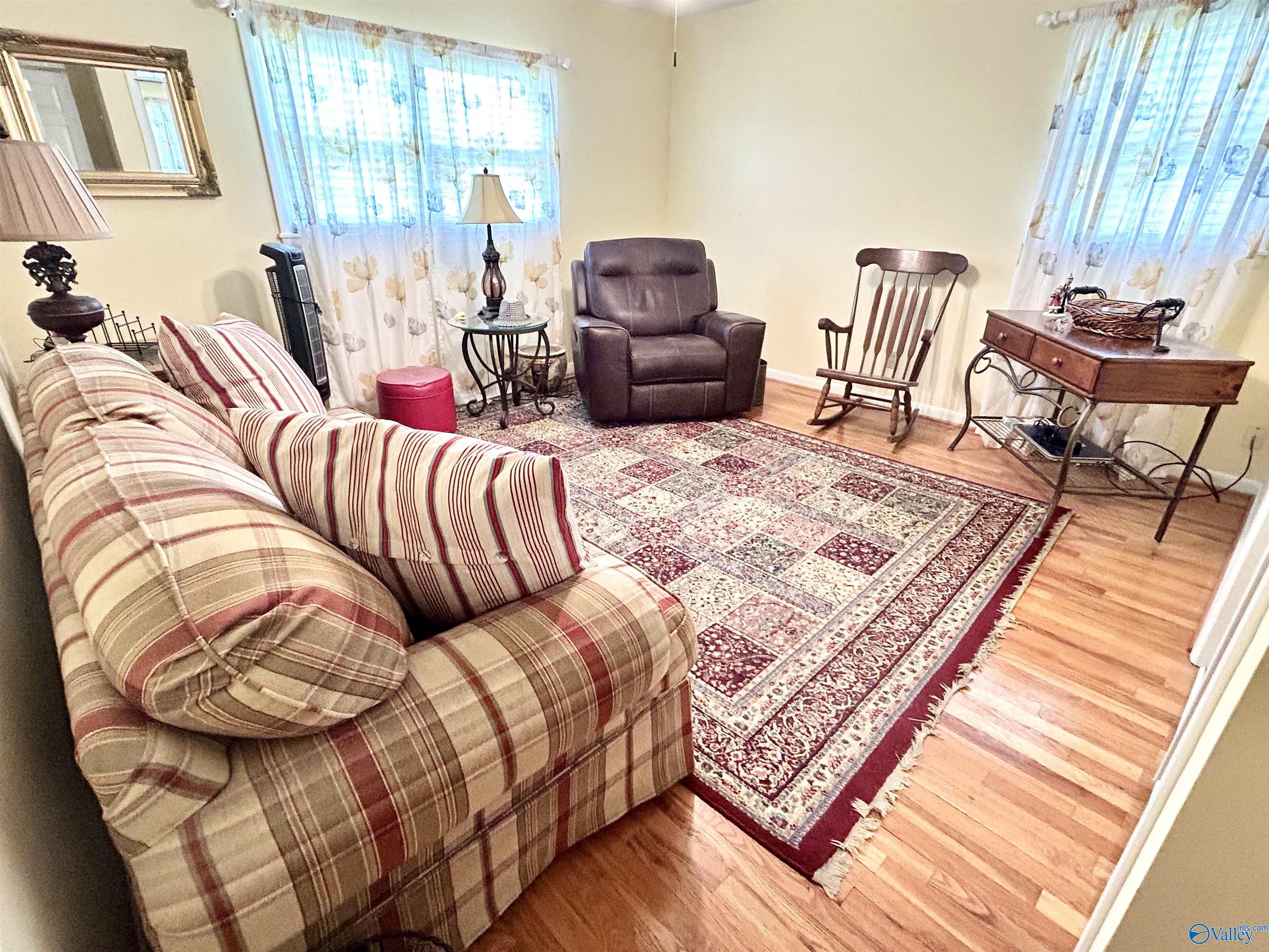 3920 Lad Rd Ladd Road