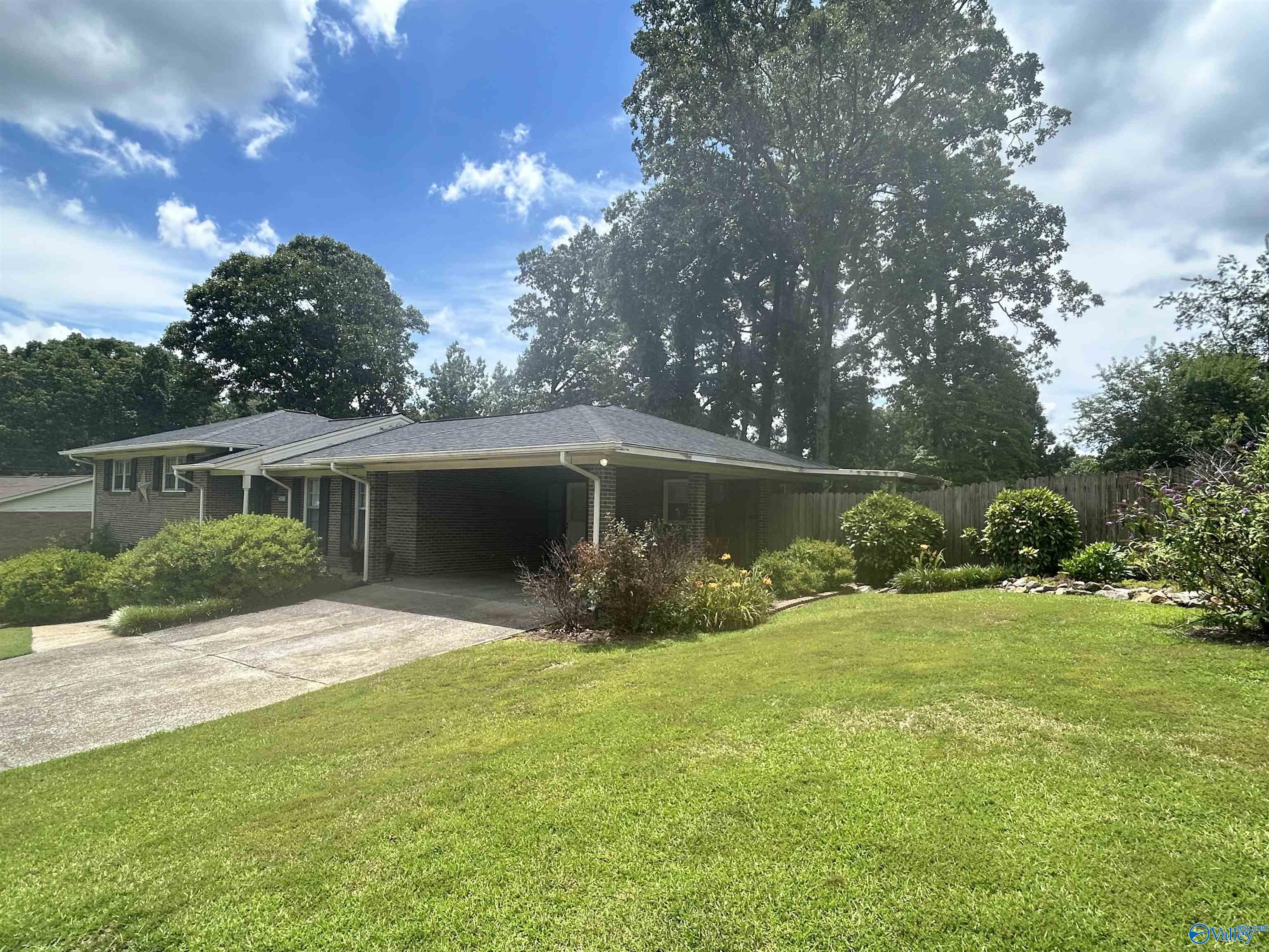 3920 Lad Rd Ladd Road