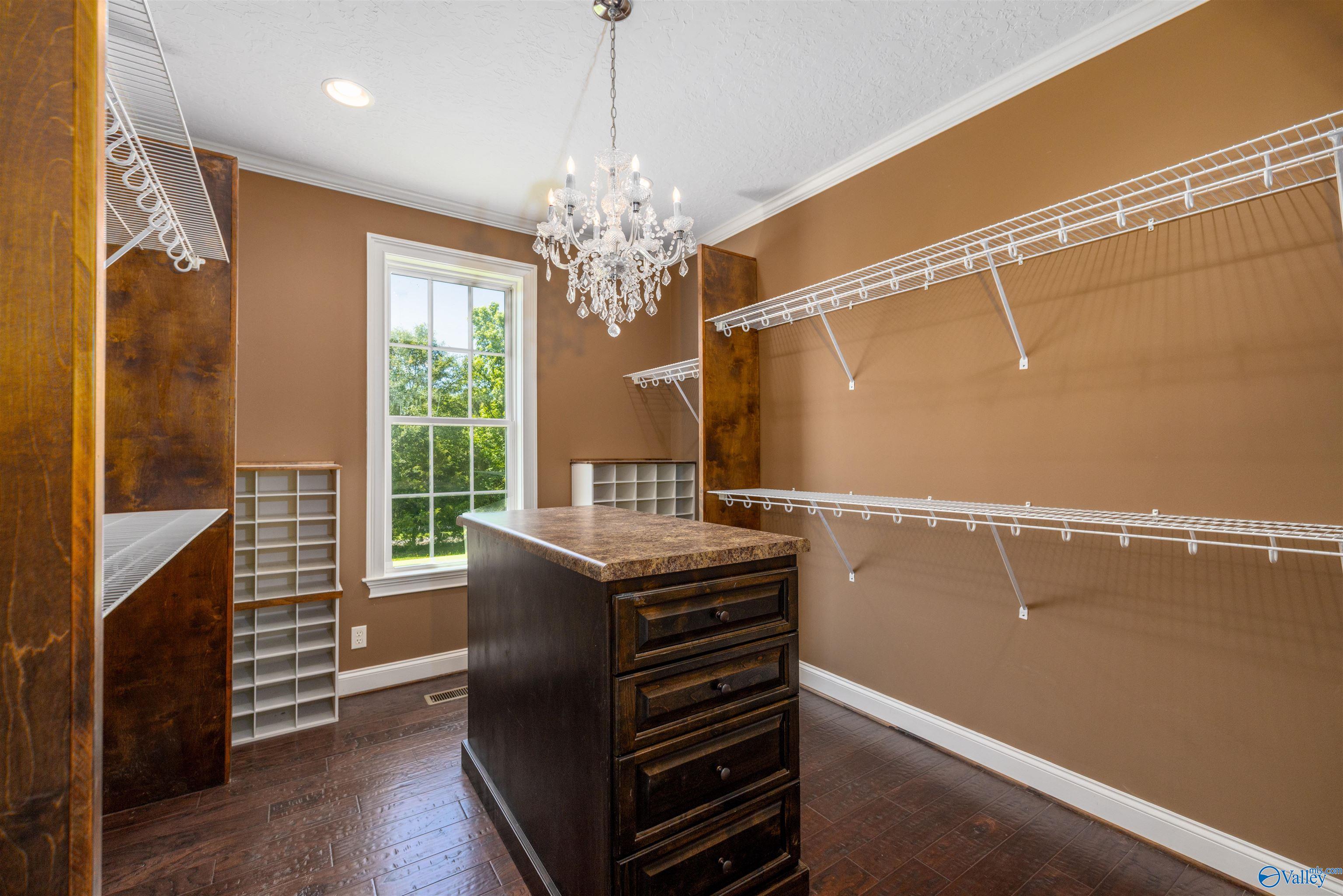8100 Gallant Road