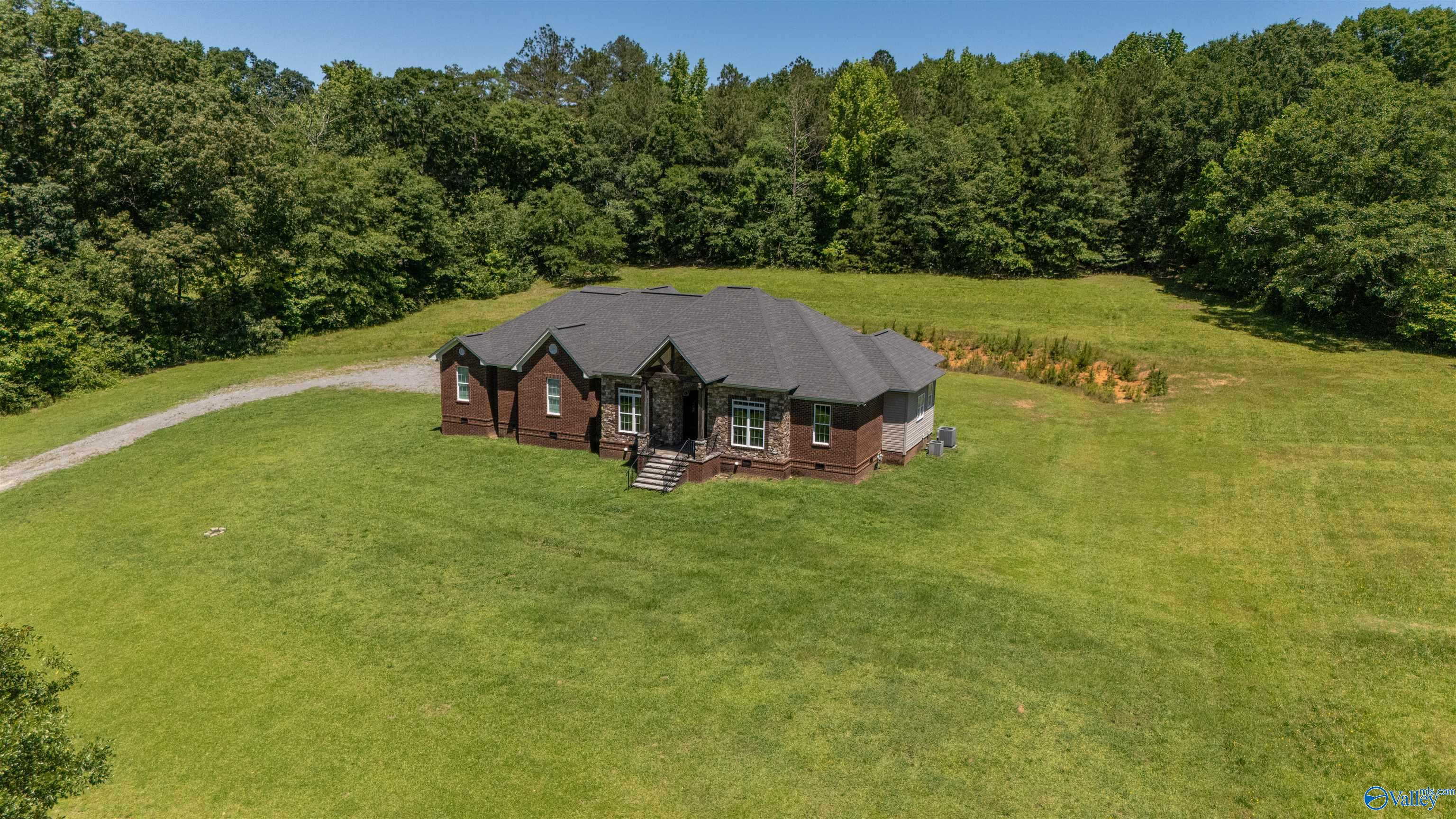 8100 Gallant Road