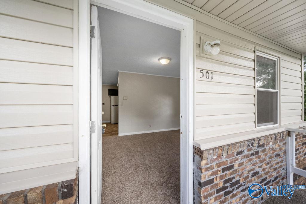 501 Joseph T Robinson