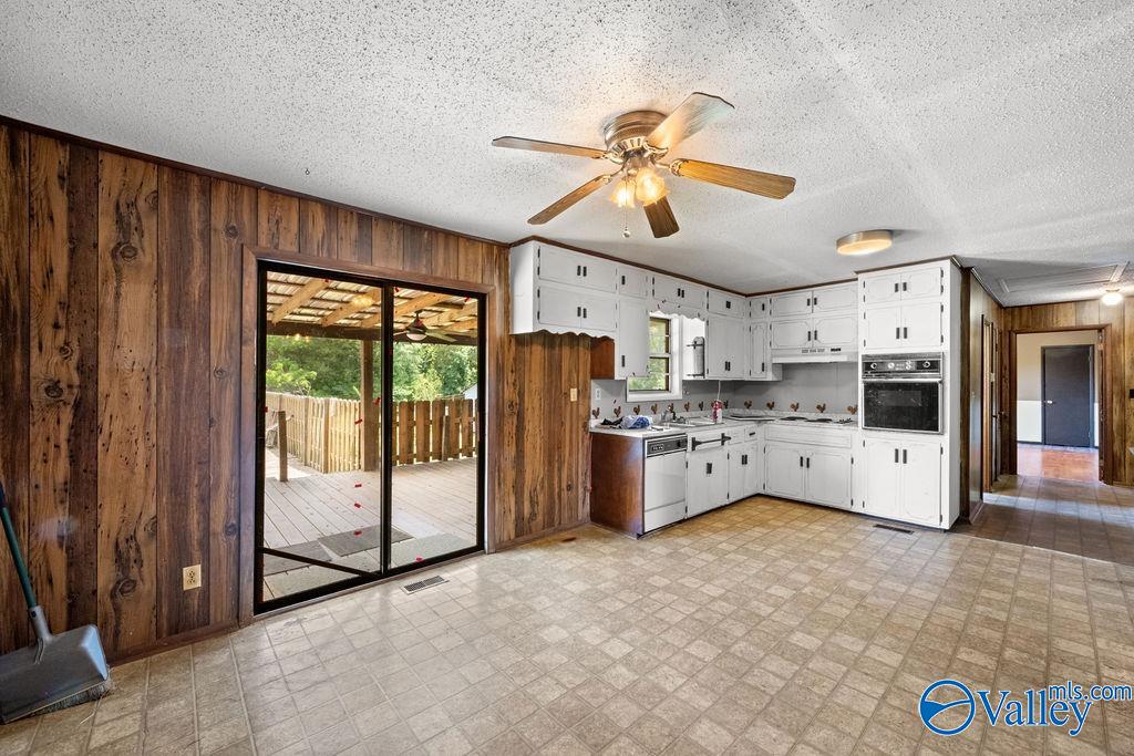 2763 Langdale Street