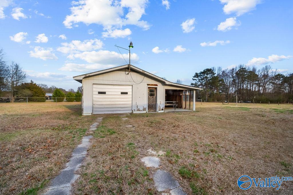 3236 Jenkins Circle N